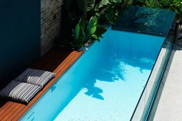 PoolAreaMeditation.jpg
