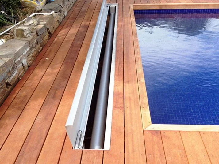 Downunder hidden pool cover roller