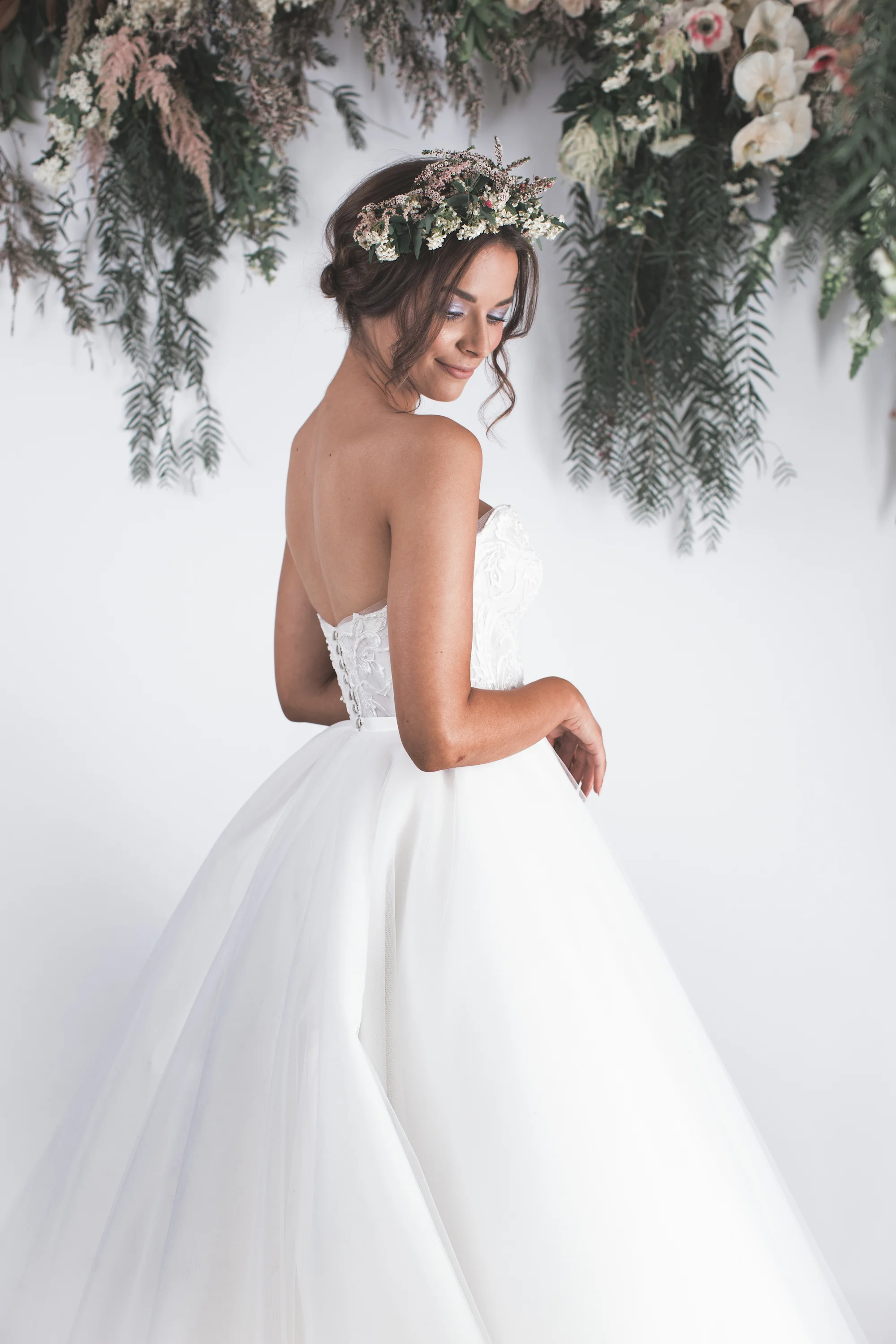 BRIDAL_LOOKBOOK_00048.jpg