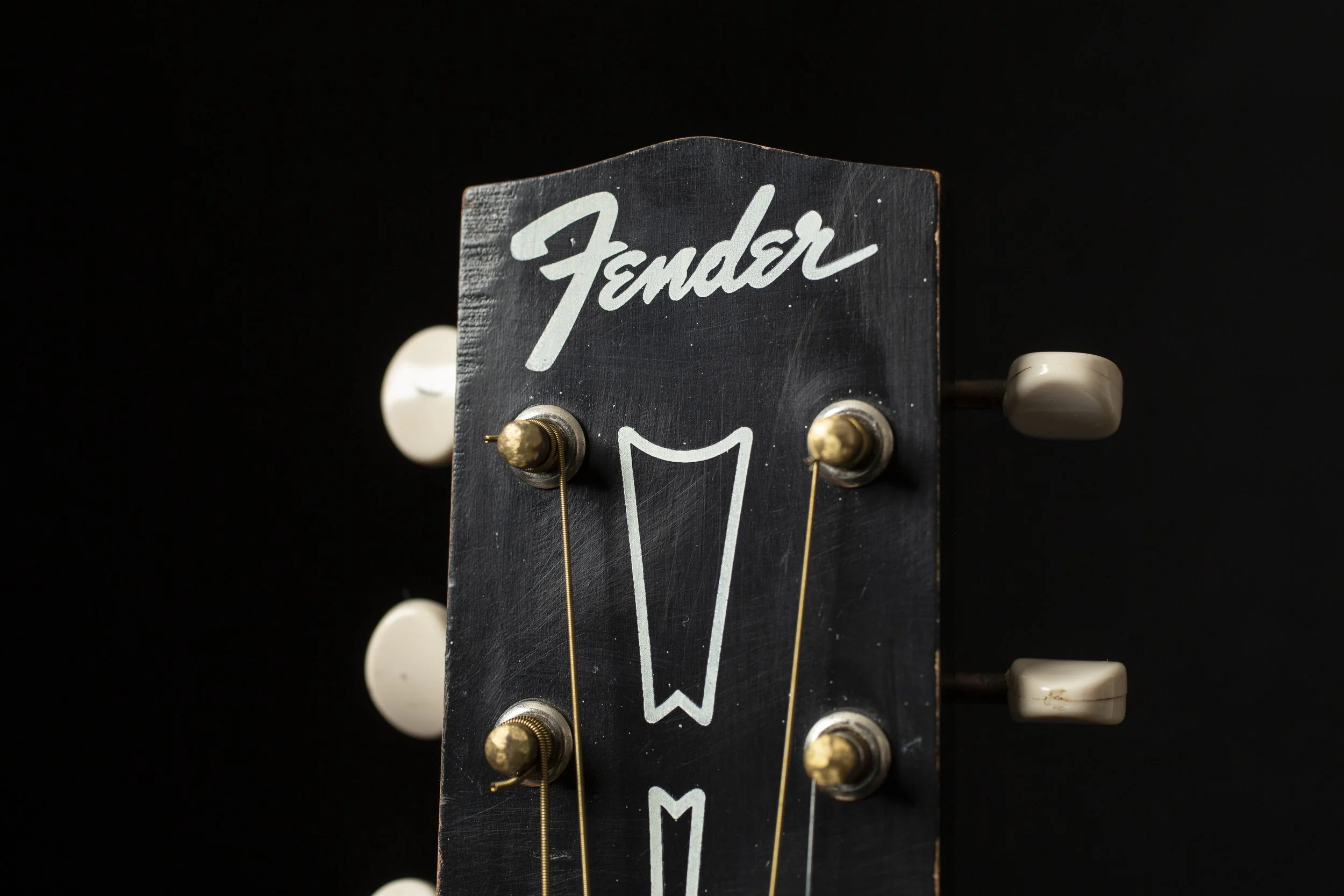  1960’s Fender F-1000 acoustic guitar 