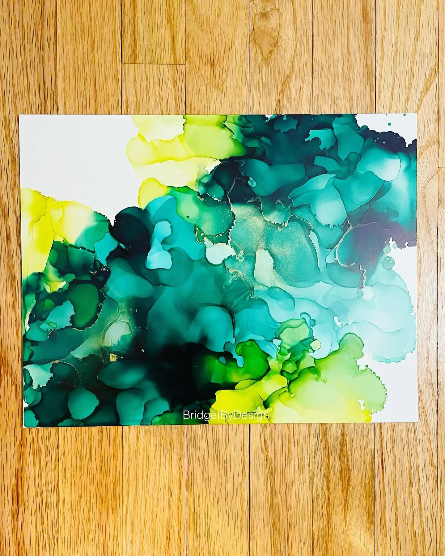 ☘️Happy St. Patrick&rsquo;s Day!☘️ Go get your green on 💚💚#bridgetbydesign #bridgetxdesign #alcoholinks #alcoholinkartist #alcoholinkart