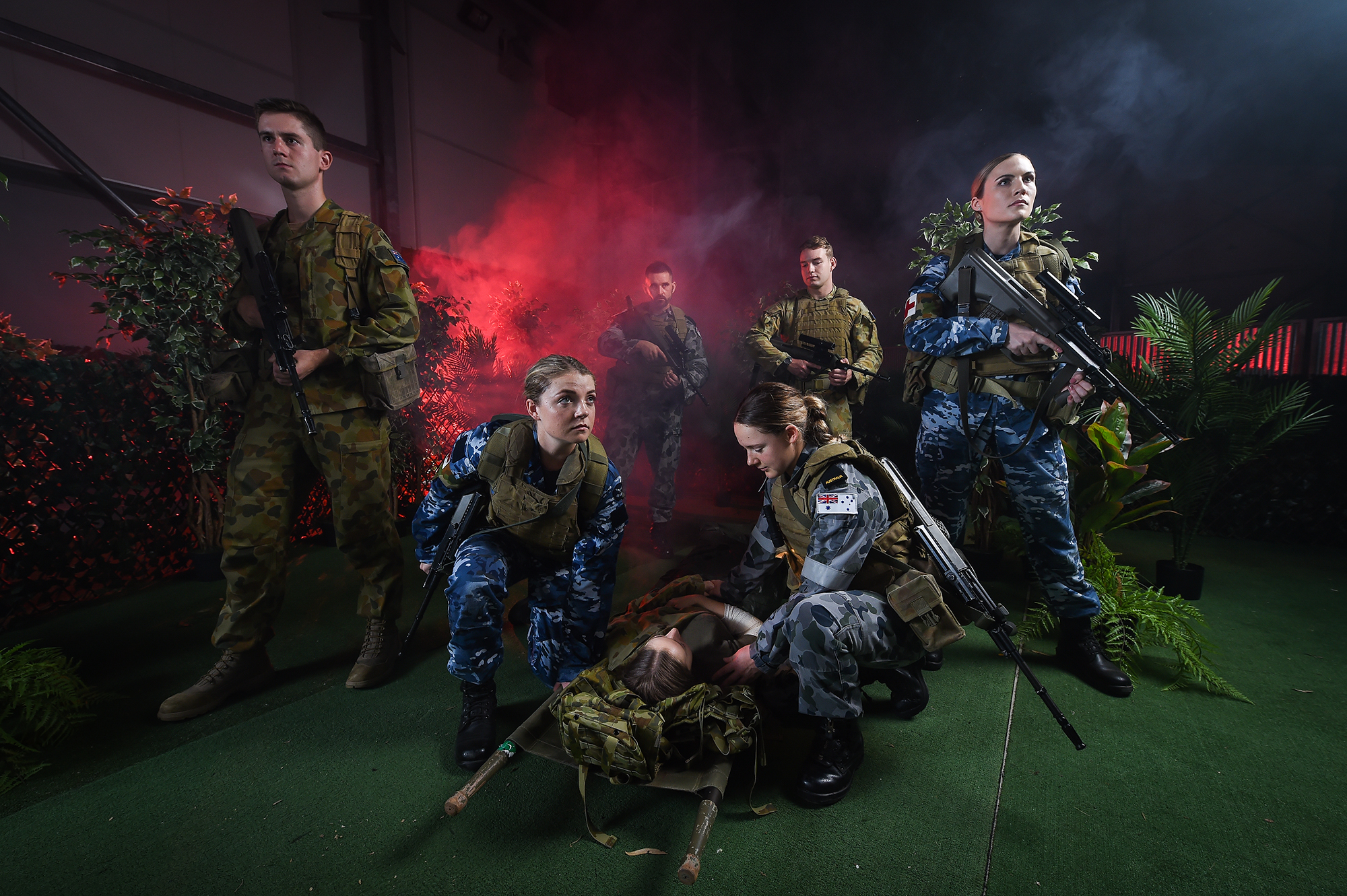 (Photo Mark Jesser) Bandiana.
Anzac Day picture. Latchford Barracks inside the Environmental simulation training facility, with soldiers from the Army School of Health. PICTURED: BACK: Seaman Padraic Shanahan (navy), Private Jack Bowen (army)
FRONT: Lieutenant Benjamin Rainsford (army),
Aircraftwoman Jade Hutson (Air Force), Private Elyse Goodwin (Army), Seaman Brooke Taylor (Navy) and Leading aircraftwoman Aimee Lewis (Airforce)
