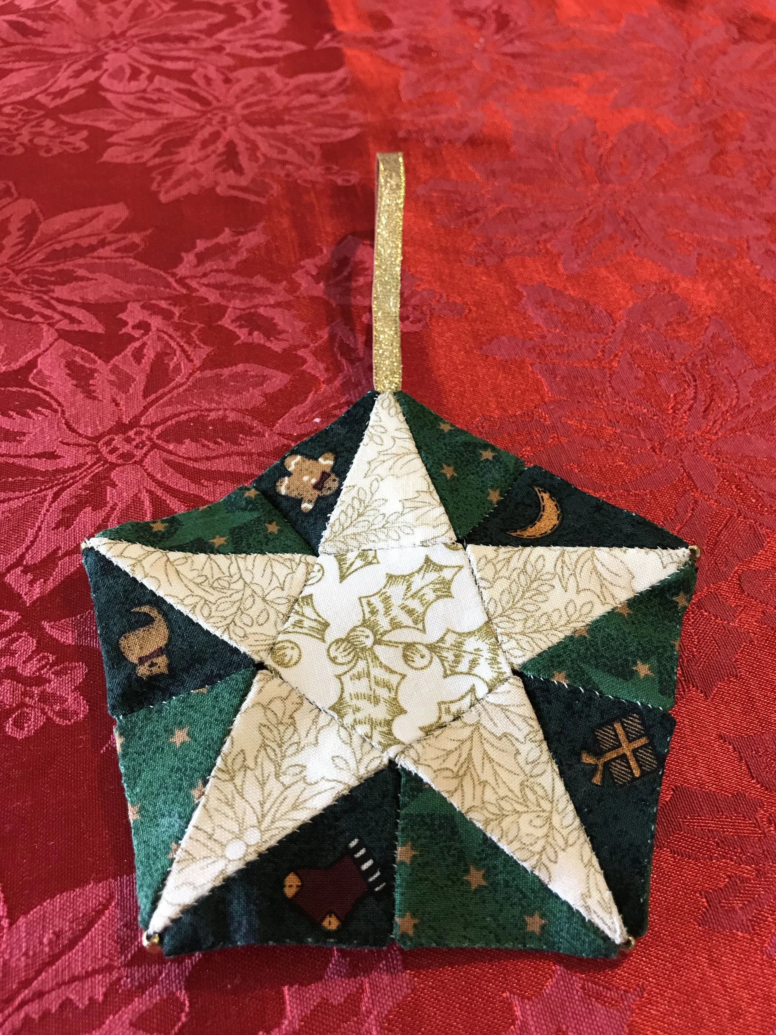 Christmas Quizzes for Quilters: Quiz 4 The twelve days of quilting presents