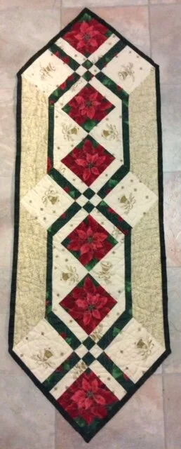christmas table runner.jpeg