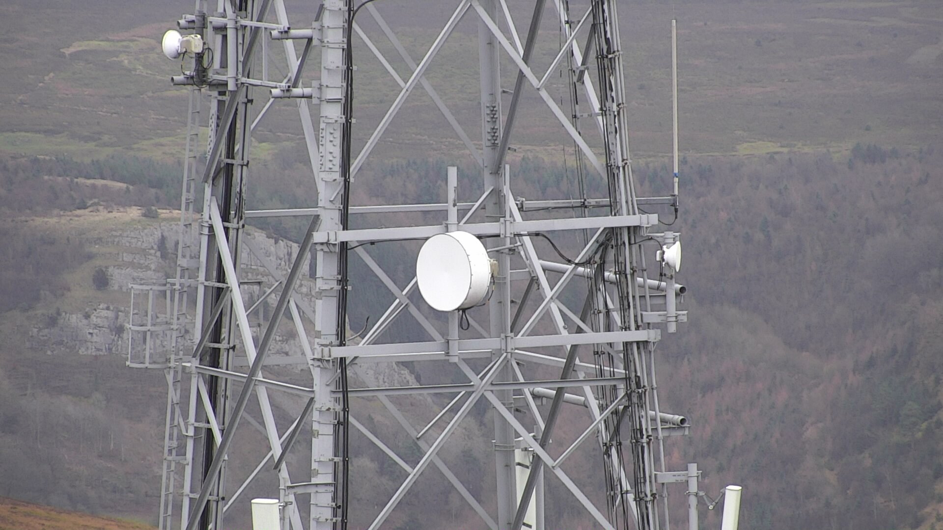 MOBILE PHONE MAST INSPECTION