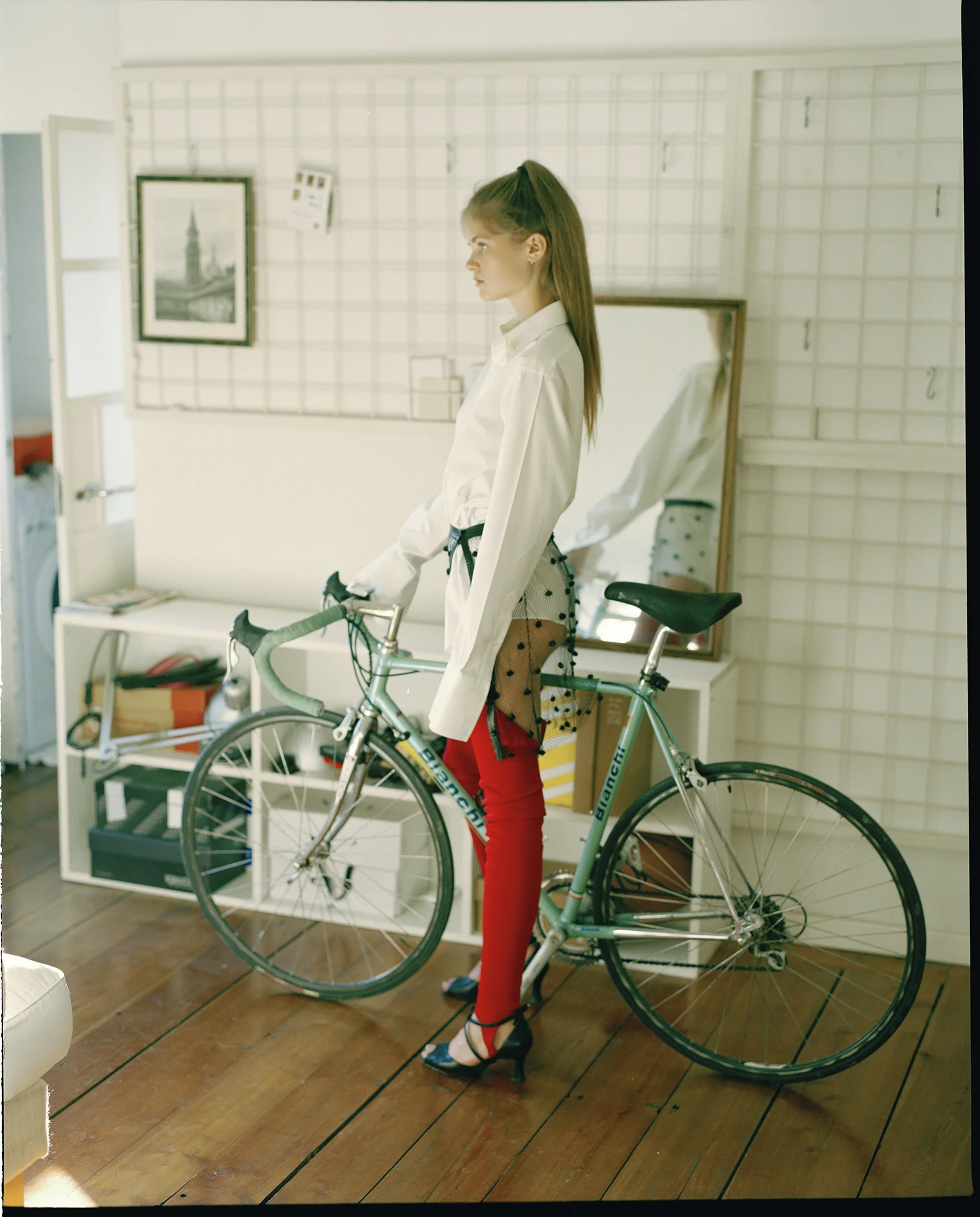 CAKE MAG - CONFORTABLE Photography by Pavel Golik / Style by Flora De Crescendo.