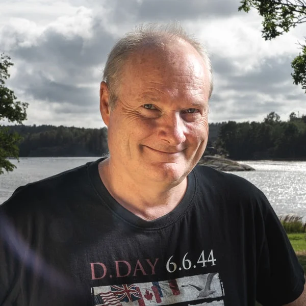 Bjørn Are Davidsen Skribent- og foredragsholder ✆ 918 89 525 ✉ bjorn.are@nkss.no
