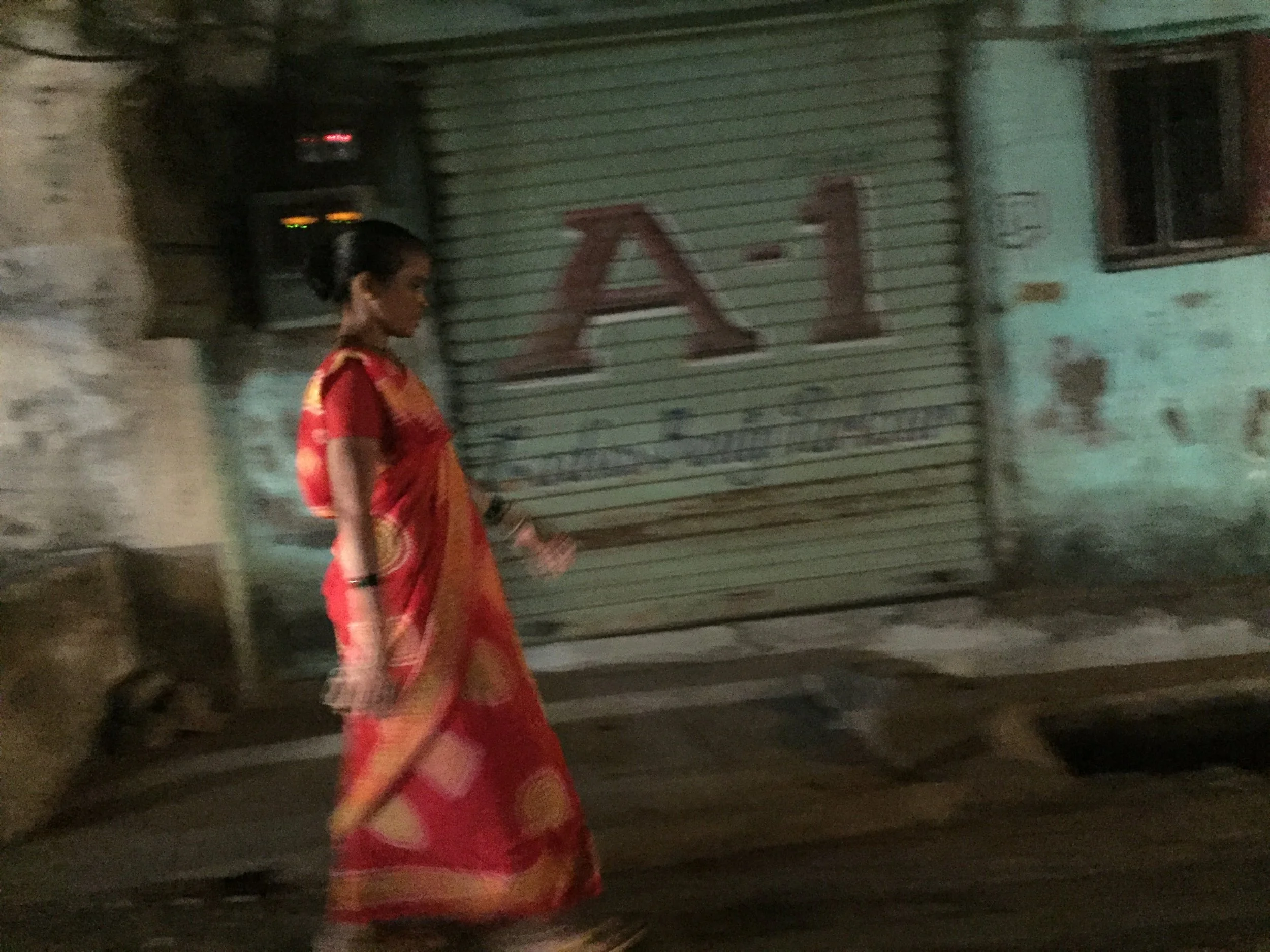 A-1 Red Sari, Mumbai