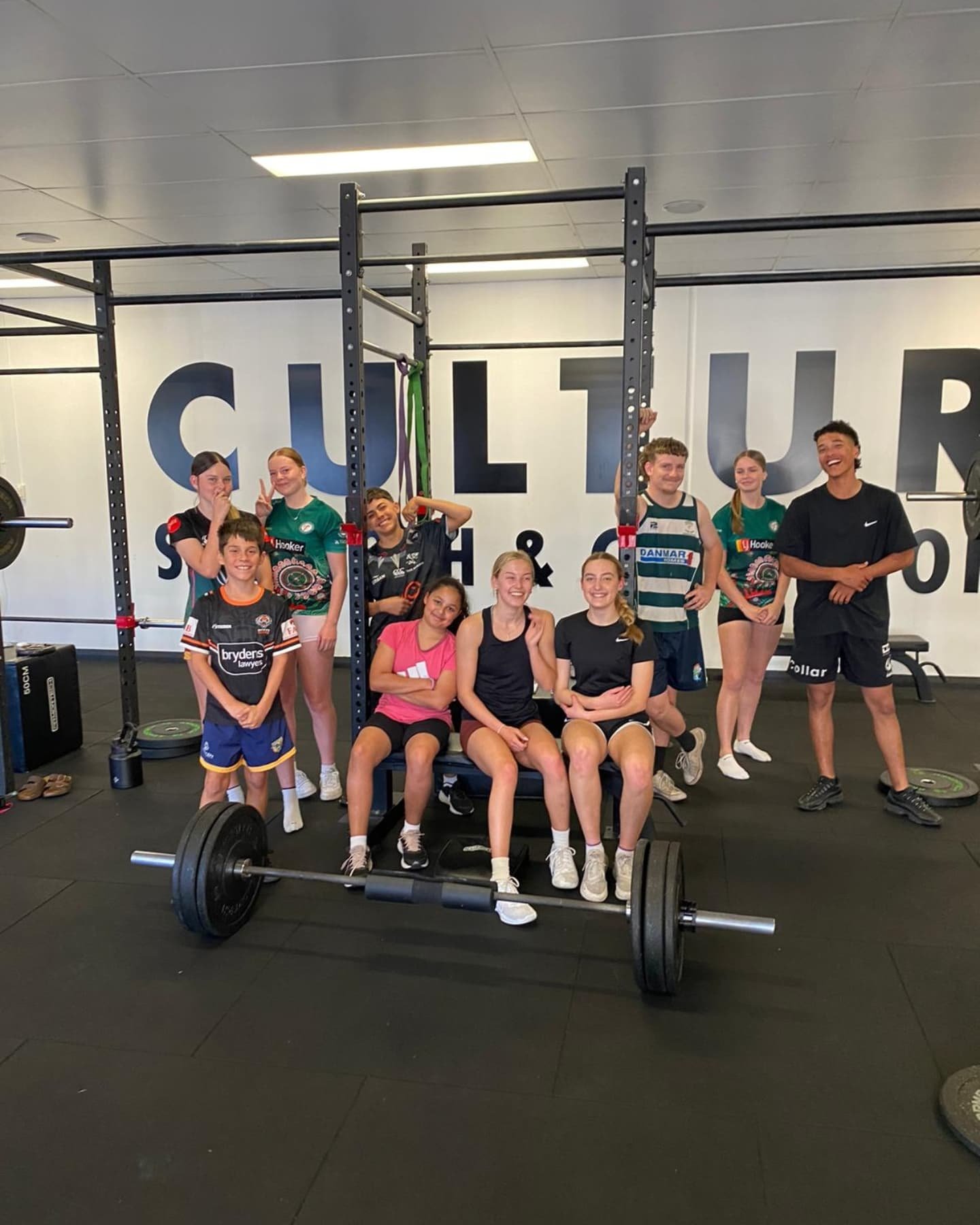 CULTURE YOUTH ATHLETES  OFF SZN is well under way! 

Mon - Thurs 4pm 💪
Ages 10-18yo

 If you're looking to build Strong FUNdamentals for your kids this off season, hit us up in the DMs 🙏

#CultureAthletes #StrengthandConditioning #BridgeTheGap