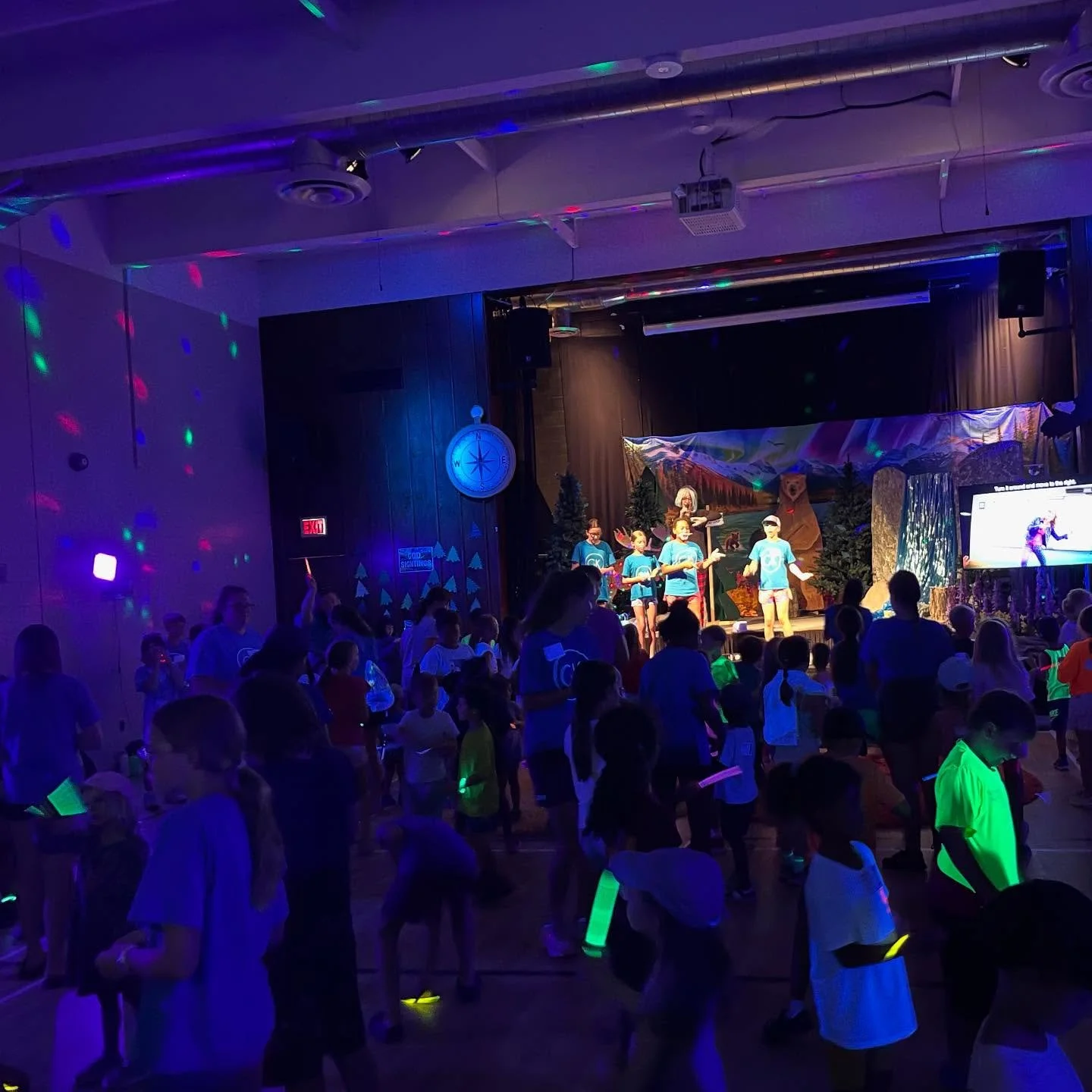 Day 4 of Grace Kids Camp! 
Like Jesus’ followers, kids may face times that seem hopeless or dark. Today’s passage encourages kids that Jesus is our hope - both here on Earth and for eternity!
“And his name will be the hope of all t