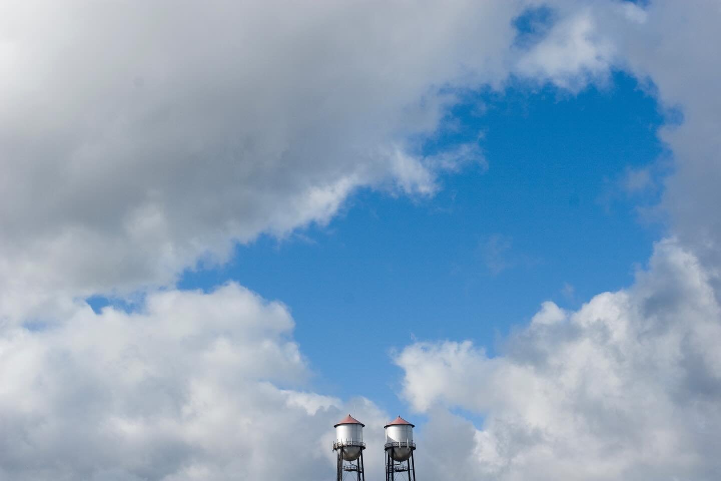 Love Letters to Duluth: Postcard Exchange - this weekend at @parkpointartfair! 
I&rsquo;ll be at the @spiritofthelakearts table, 10-5 both days.
Come visit us and share what you love about the Duluth outdoors. We will send your response to an arbitra