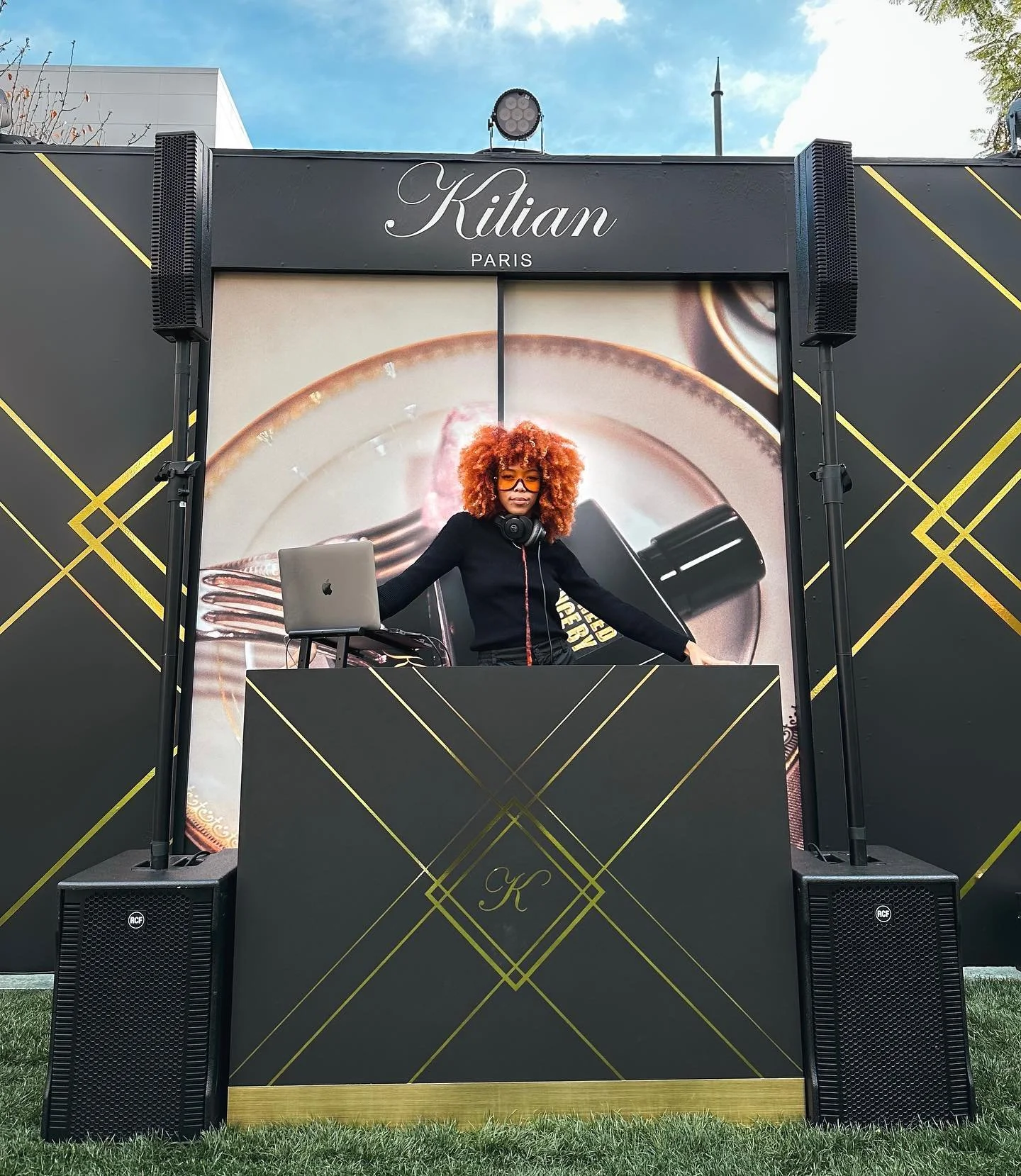 Event recap : 5 weeks of music programming at the @kilianparis pop-up 💎 @themixxstress 
.
.
.
.
.
.
#djagency #djlife #femaledj #losangeles
