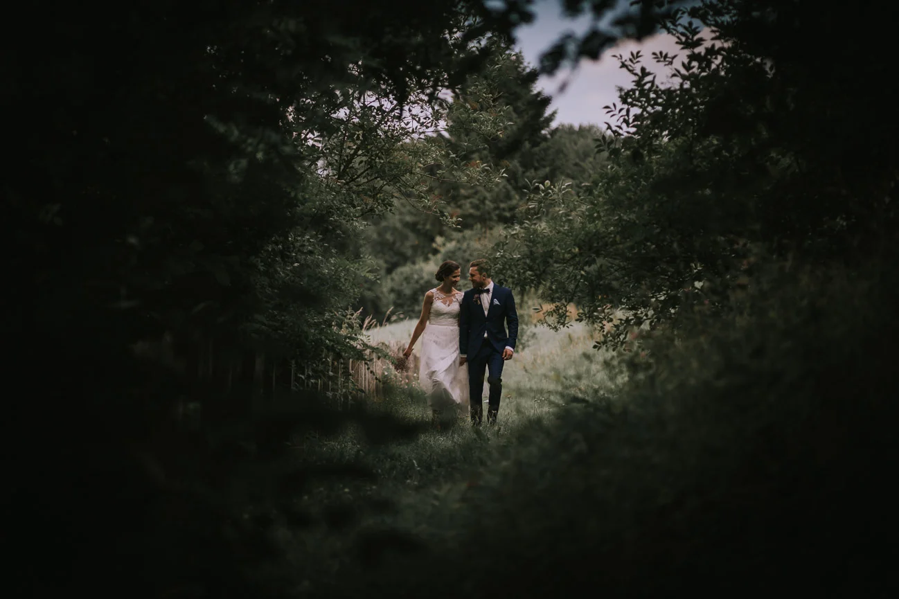 In-Love-with-a-Wolf-Hochzeitsfotograf-Erlangen-Atzelsberg-Nürnberg-Fürth-41.jpg