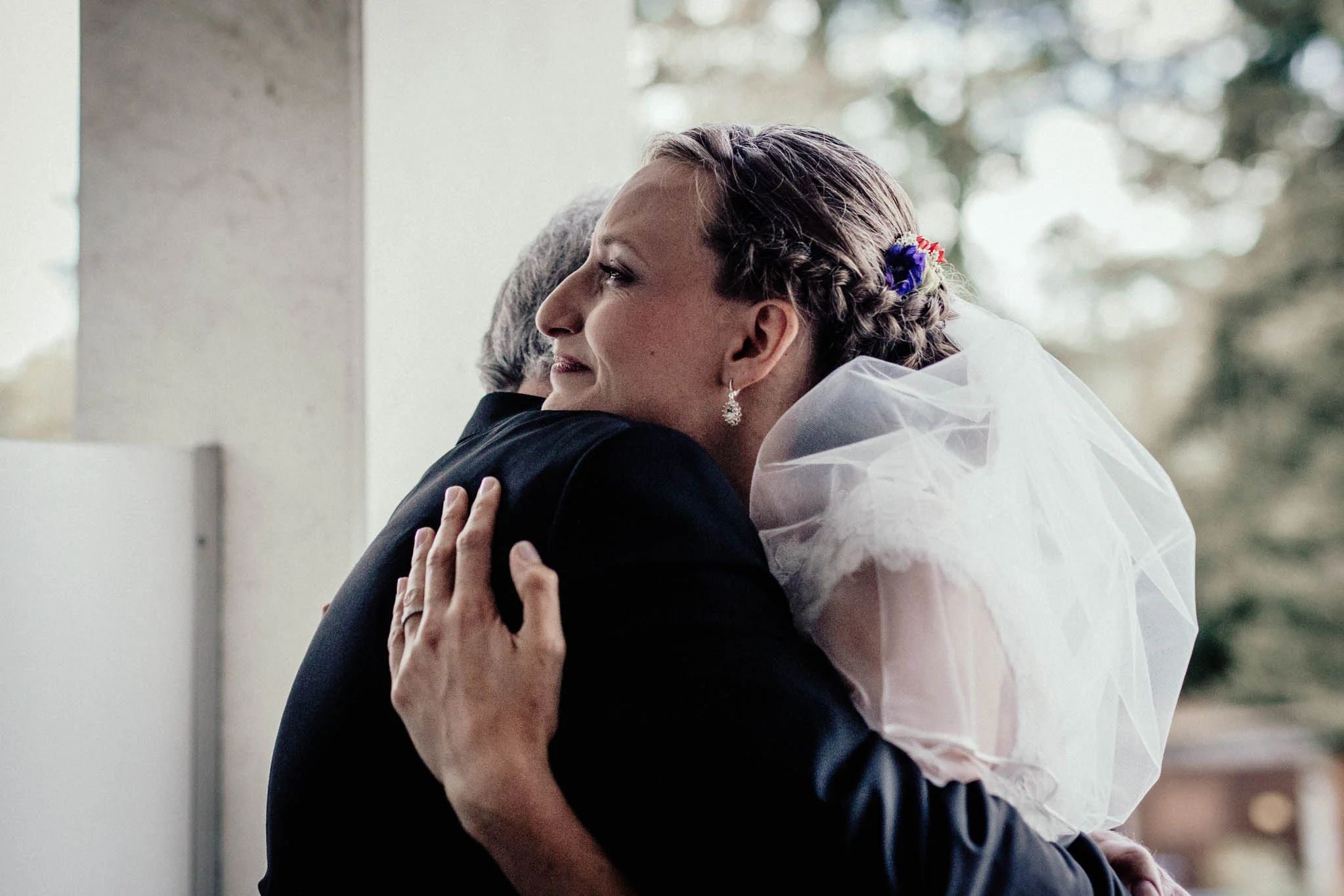 In-Love-with-a-Wolf-Hochzeitsfotograf-Coburg-Mitwitz-Nürnberg-Erlangen-Fürth-11.jpg