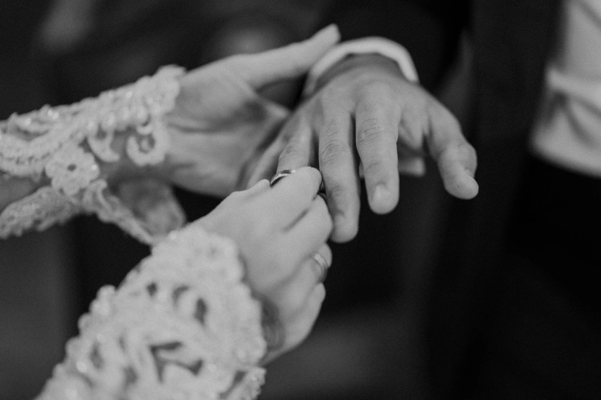 In-Love-with-a-Wolf-Hochzeit-Hochzeitsfotograf-Nürnberg-Erlangen-Roth-München-54.jpg