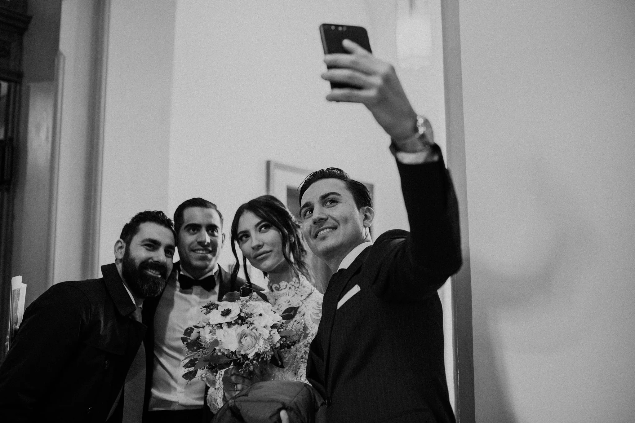 In-Love-with-a-Wolf-Hochzeit-Hochzeitsfotograf-Nürnberg-Erlangen-Roth-München-65.jpg