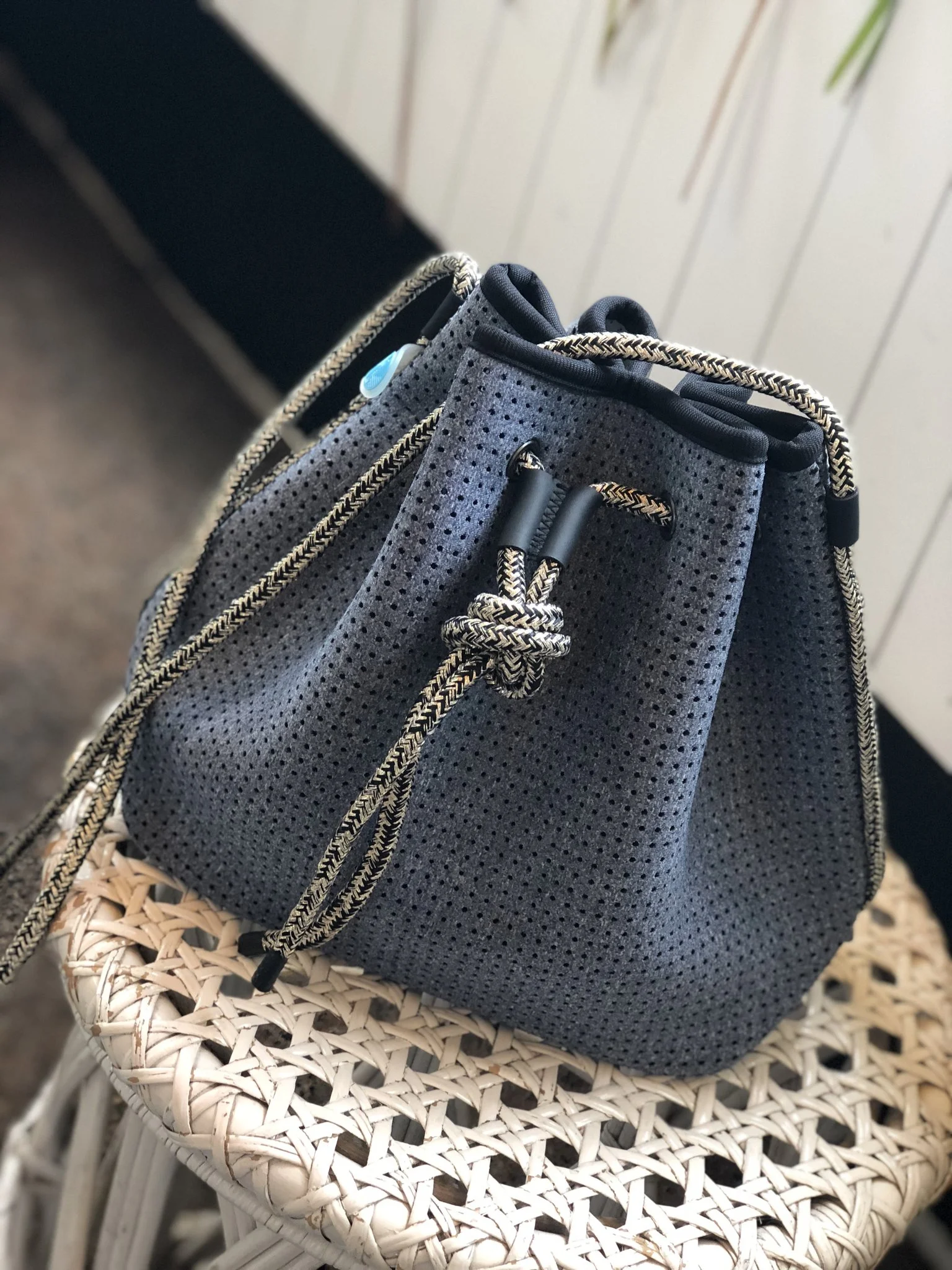 lunabucketbag1.jpg