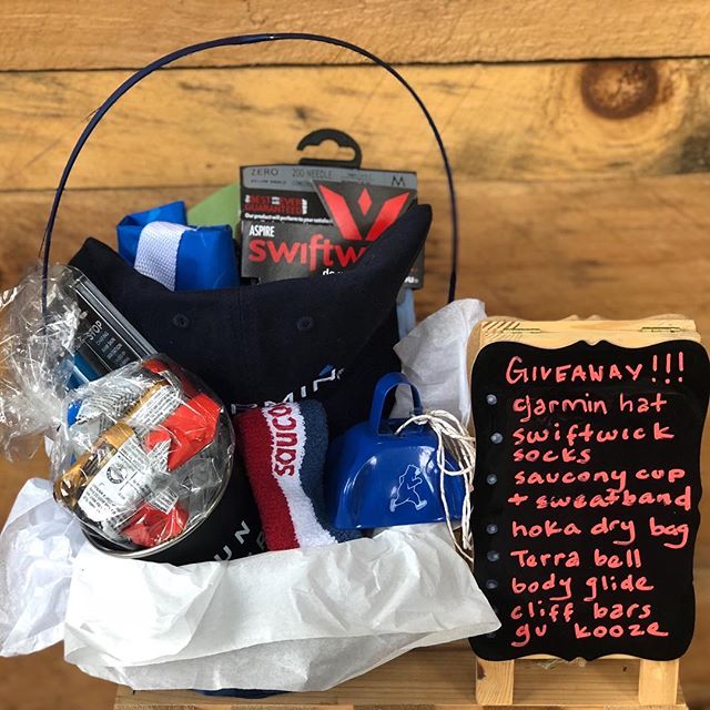 Enter to win a giveaway prize full of your favorite race ready items and brands! Anyone can enter who has signed up or is planning to sign up at the preview run + sign up party hosted by Terra Running Company this Wednesday at 6 p.m.! #clevelandhalf 