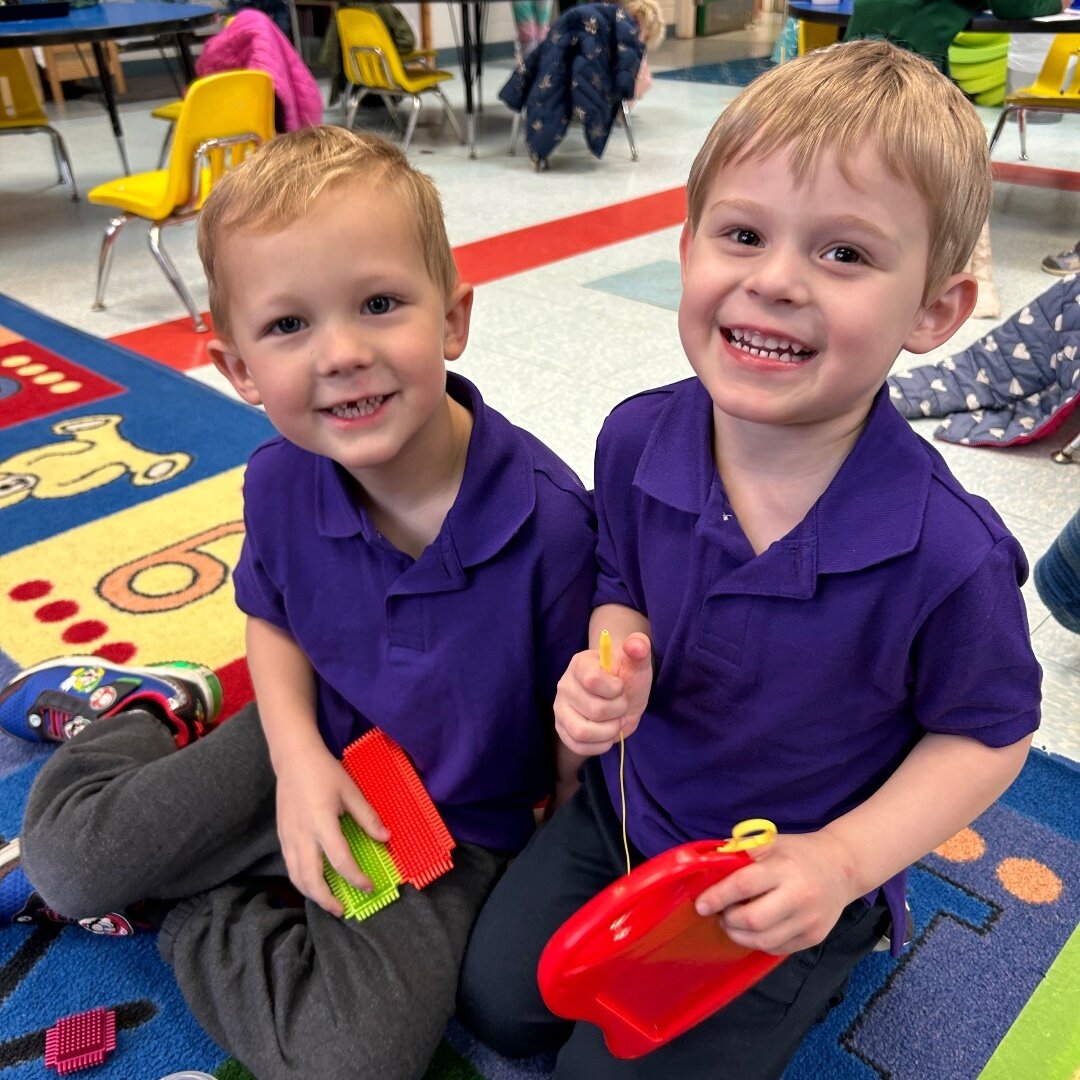 💜Students dressed in purple to raise funds in honor of Mattie J.T. Stepanek. Mattie was born on July 17, 1990 with a rare neuromuscular disease and never reached his 14th birthday, yet his spiritual writings and life of faith endure.  The Mattie J.T