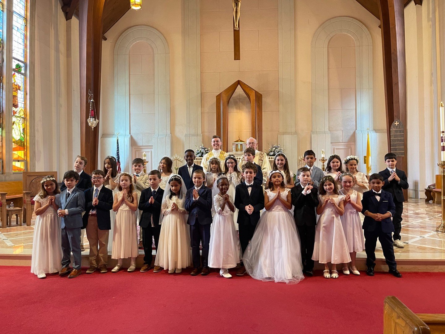 Congratulations to our Holy Cross students who received their First Holy Communion this past weekend! We are so proud of you as you took this important step in your faith journey. May you continue to grow in God's love and grace. #ADWcommUNITY #Ilove