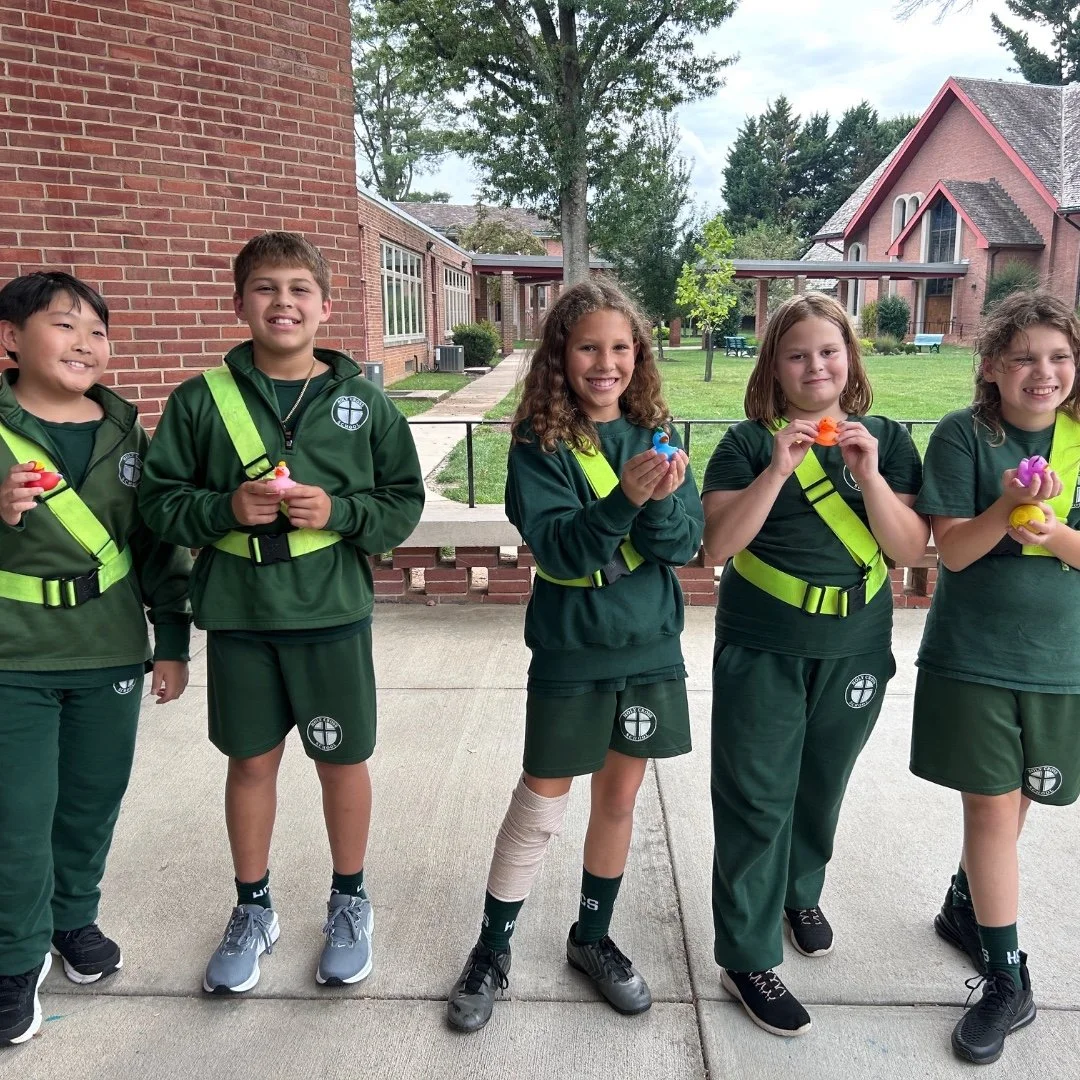 Who knew carpool could be this ducky? 🦆👏 Our 6th Grade Safety Patrols were thrilled to be gifted rubber ducks by the last car in line. #ADWcommUNITY #ILoveHolyCross #HolyCrossSchool #JoyfulCommunity