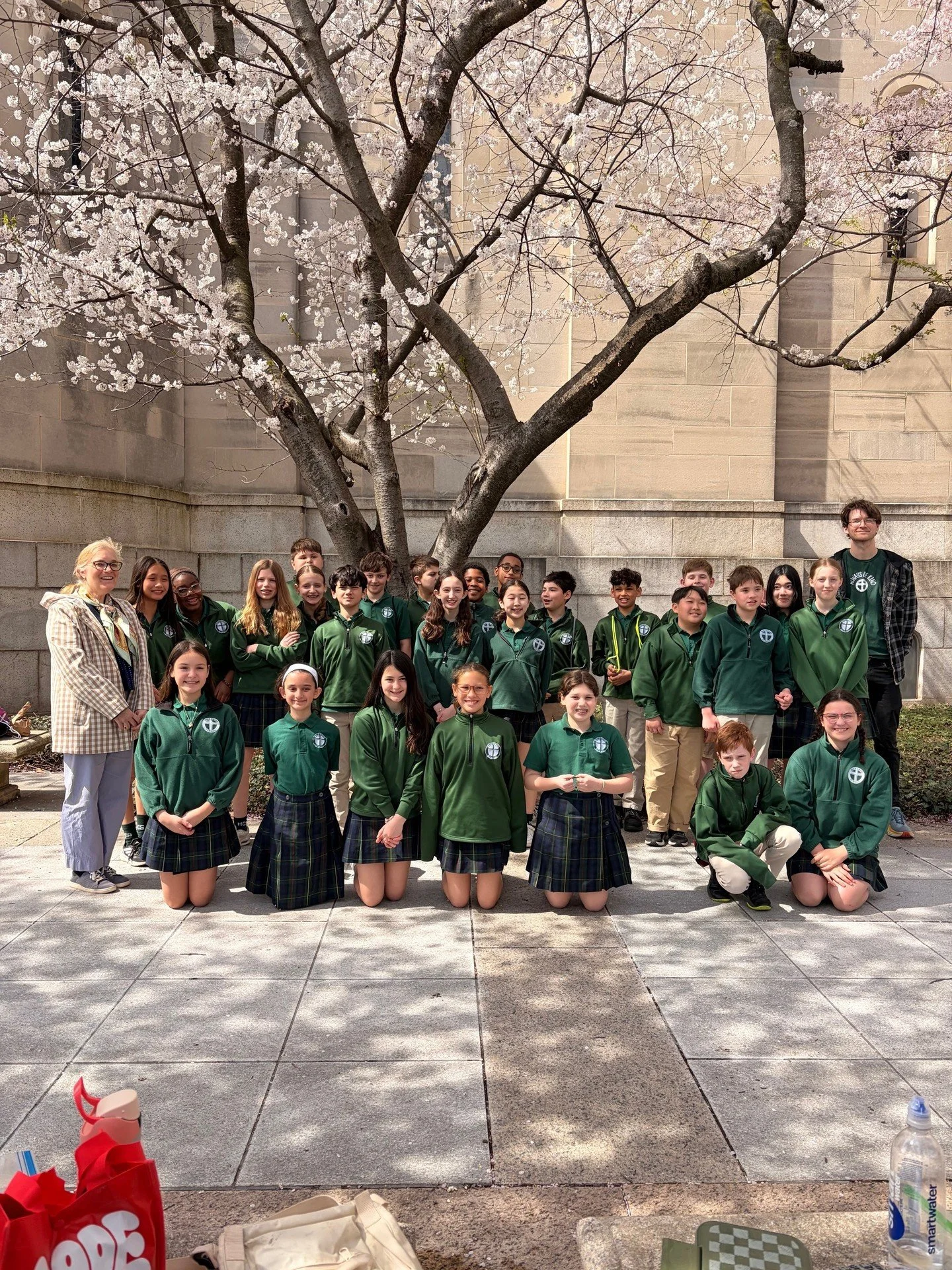 A meaningful day in Washington, DC for our 6th graders! Students attended the Vocations Mass at the Basilica of the National Shrine of the Immaculate Conception, praying for and supporting those called to serve the Church. #ADWcommUNITY #ILoveHolyCro