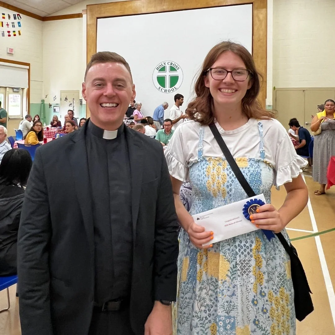 Congratulations to our fabulous 3rd Grade co-teacher, Ms. Ament, who took home the top prize in the Holy Cross Parish Picnic Baking Competition with her absolutely delicious cinnamon raisin cookies! 🏆🍪 #ADWcommUNITY #ILoveHolyCross #OneBodyOneMissi