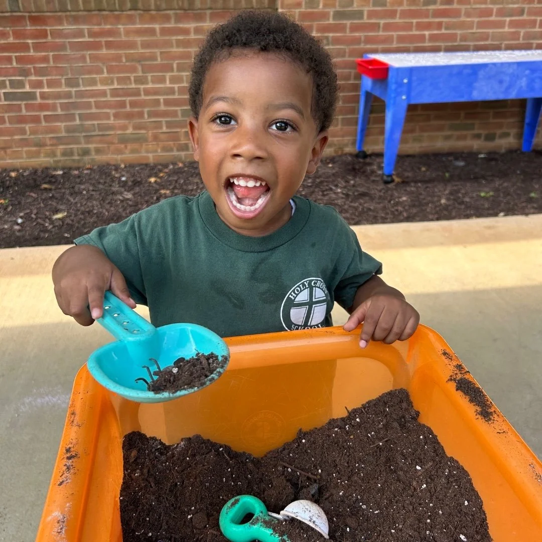 Learning is better outdoors! Our Pre-K students are soaking up some sunshine while exploring, discovering, and learning through hands-on outdoor experiences! #ADWcommUNITY #ILoveHolyCross #OneBodyOneMission