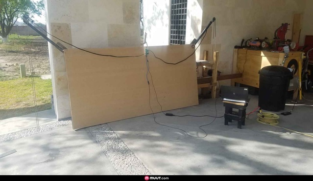 The frame of forum member mexicomillionaire