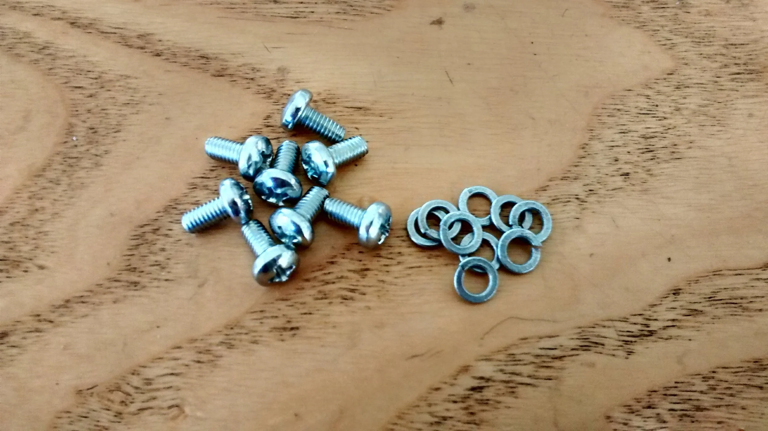 8 Motor Bracket Screws & Washers