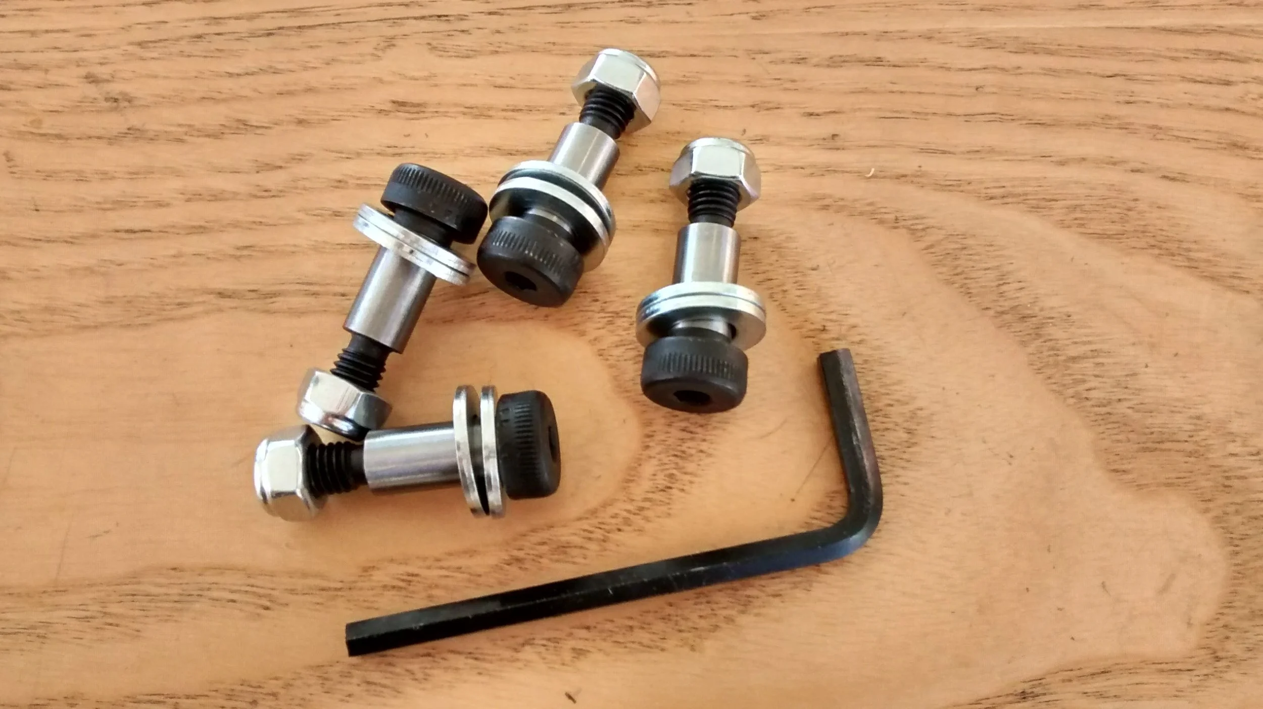 4 Shoulder Bolts & Nuts, 8 Washers, & Allen Wrench