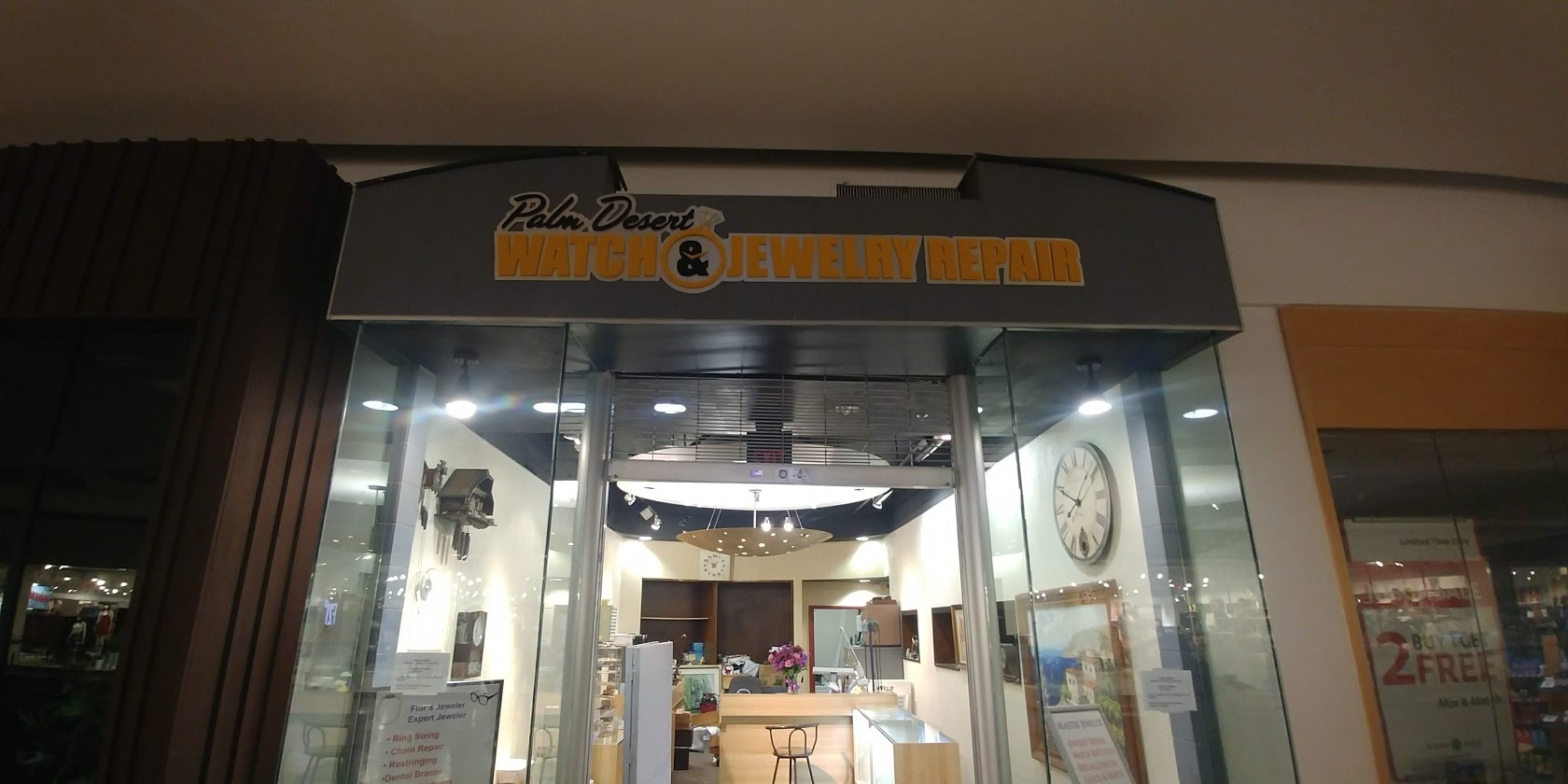 Oscar_Solano Sign 2.jpg