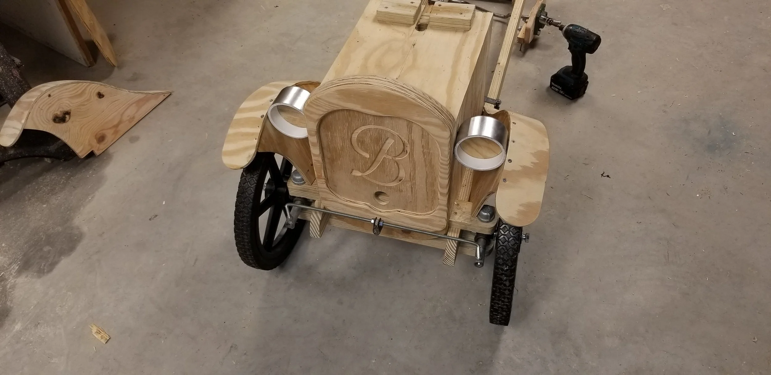Sreenigne Pedal Truck 7.jpeg