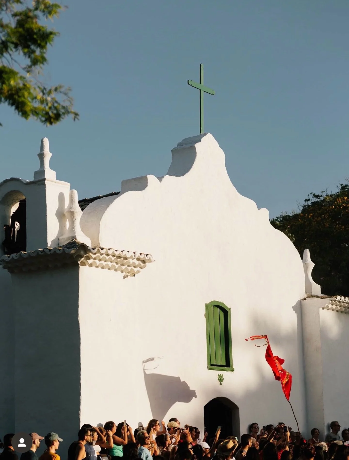 24h de festa, que marcam o in&iacute;cio do ano em homenagem a S&atilde;o Sebasti&atilde;o, padroeiro de Trancoso, protetor dos soldados, de tempestades e enfermidades e faz muito bem seu trabalho mantendo a vila com todo seu charme de ref&uacute;gio