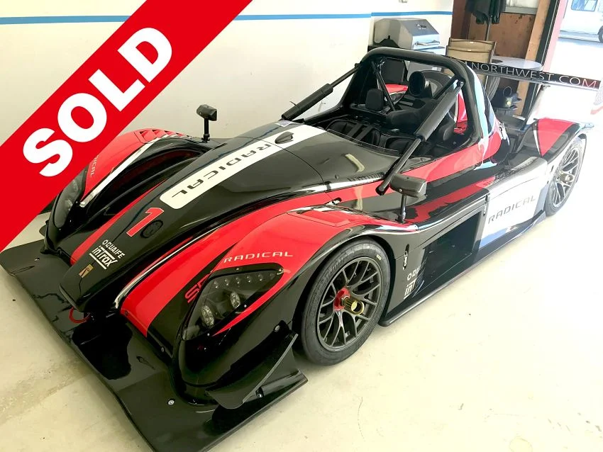2018_SR3_BlkRed_Front_clean_sold_opt.jpg