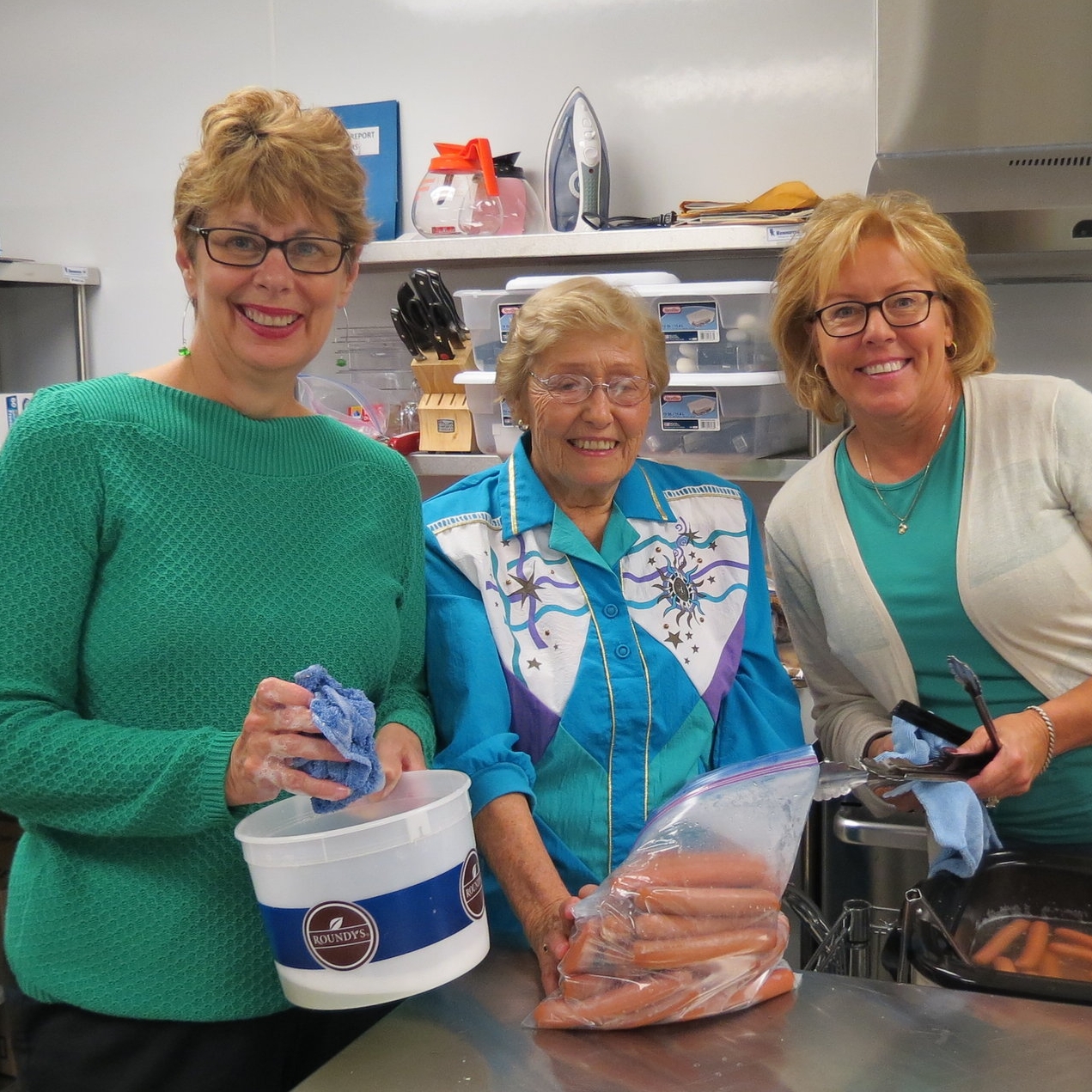 HELPING HANDS The needs of a parish community and it's members are many. At certain times of life our members may need support for a period of time with basic household tasks, meals, yard work or transportation. Helping Hands is our "in"reach ministry for those willing to serve local parish members during these times of need. Contact the Parish Nurse for more details.
