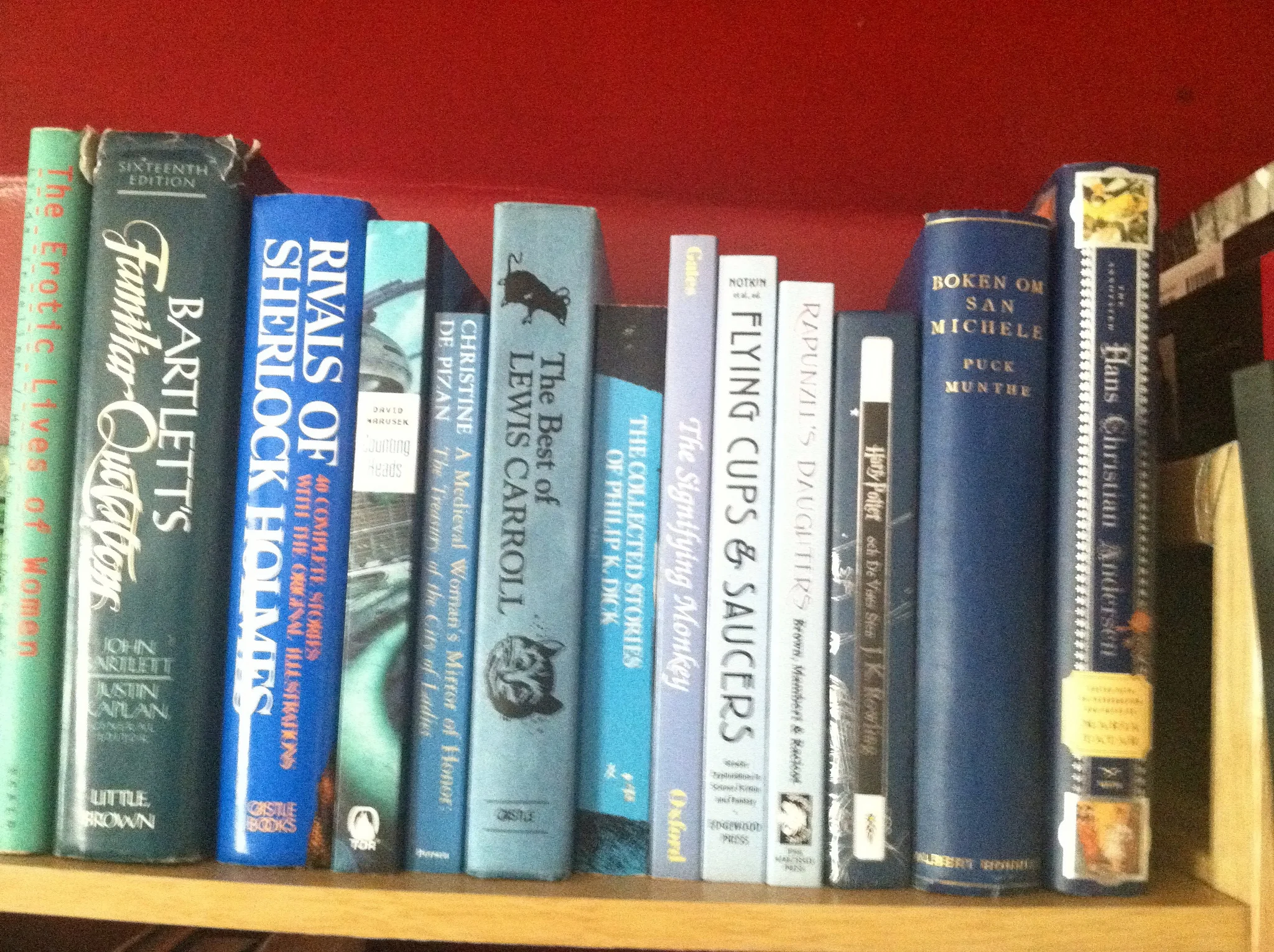 books by jooleeah_stahkey courtesy of Flickr.jpg