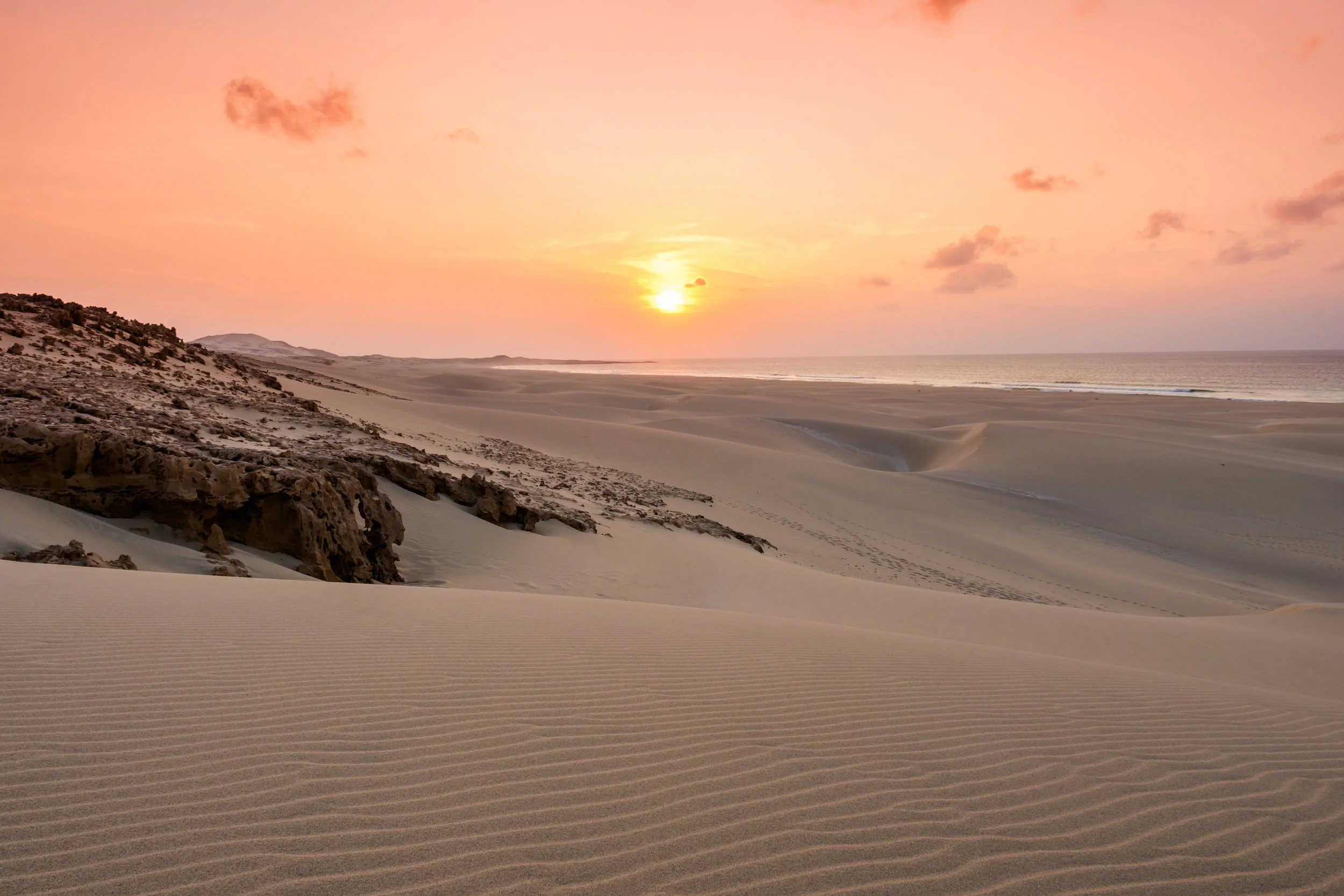 capeverde_bigstock-Sunset-On-Sand-Dunes-In-Chave-78266651.jpg