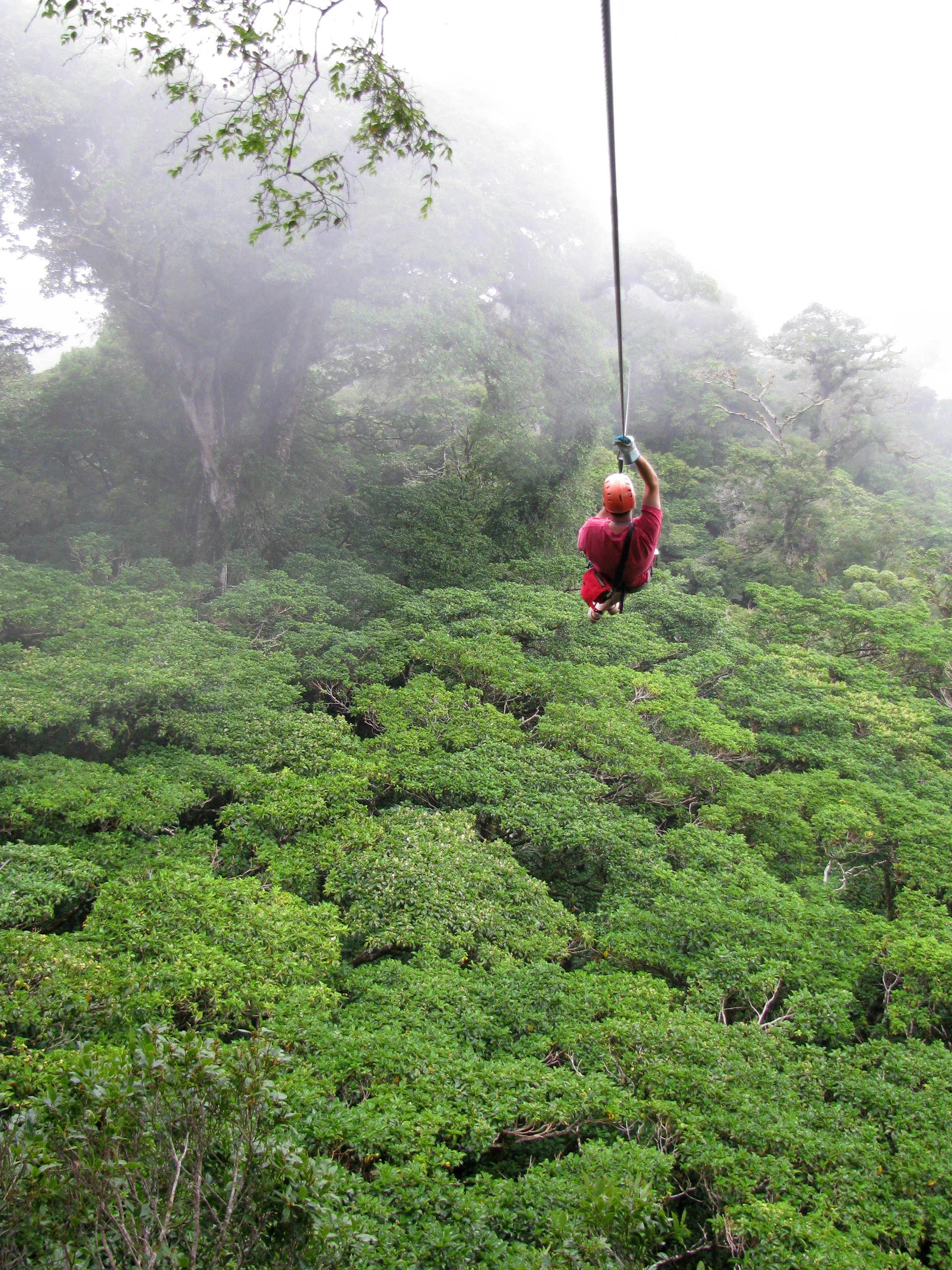 costarica_bigstock-Ziplining-In-Monteverde-3115548.jpg