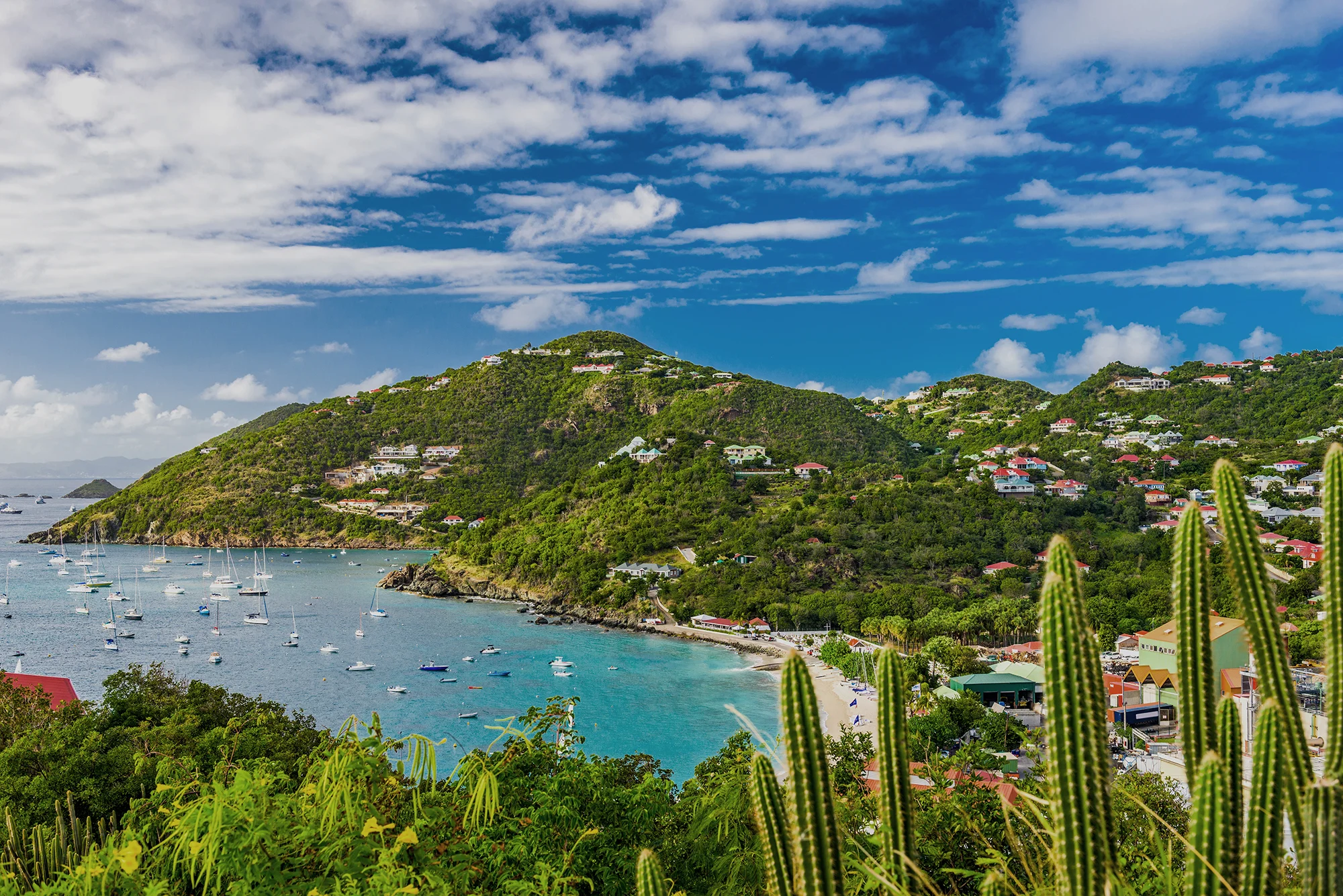 stbarths_bigstock-Saint-Barthelemy-skyline-and-h-181389604_resize.jpg