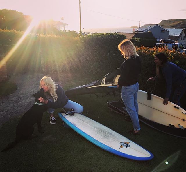 Lovely time in #Polzeath this weekend, catching up with old friends, laughed a lot and squeezed in a cheeky surf. #seasonairebuddies #pennythedog @gillyseagrave @s.o.n.i.a.s.h.a.w  mega hugs ladies xxx see you sooner rather than later :) #cornwall