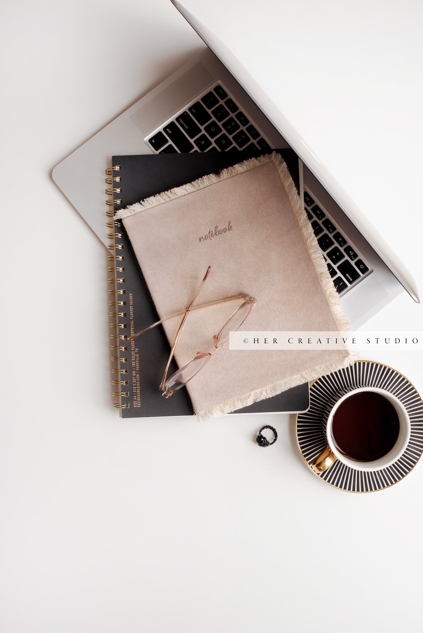 Coffee-Notebook-Glasses-2-IE.jpg