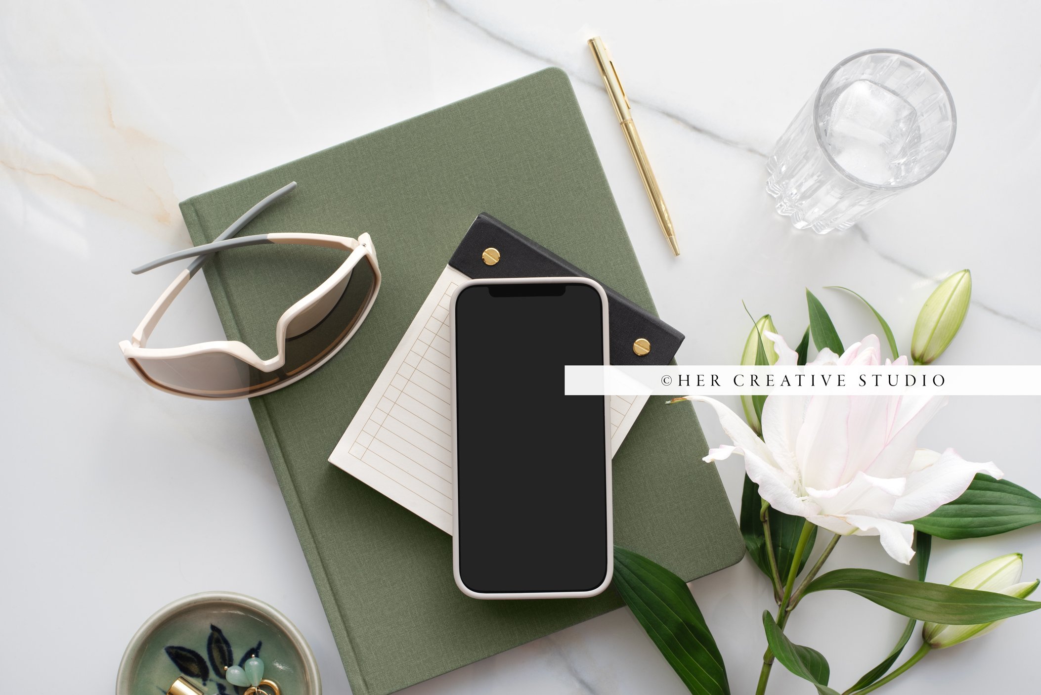Iphone-Khaki-Green-17-IE.jpg