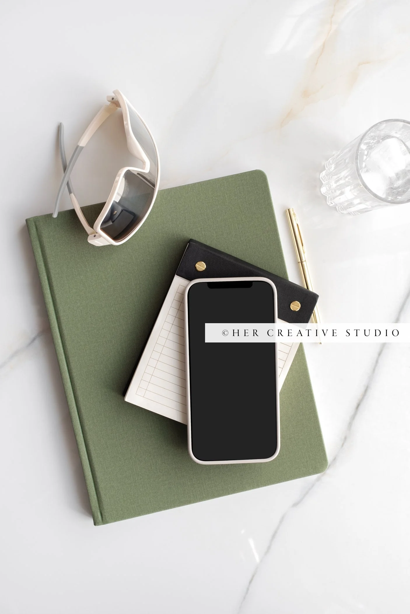 Iphone-Khaki-Green-18-IE.jpg