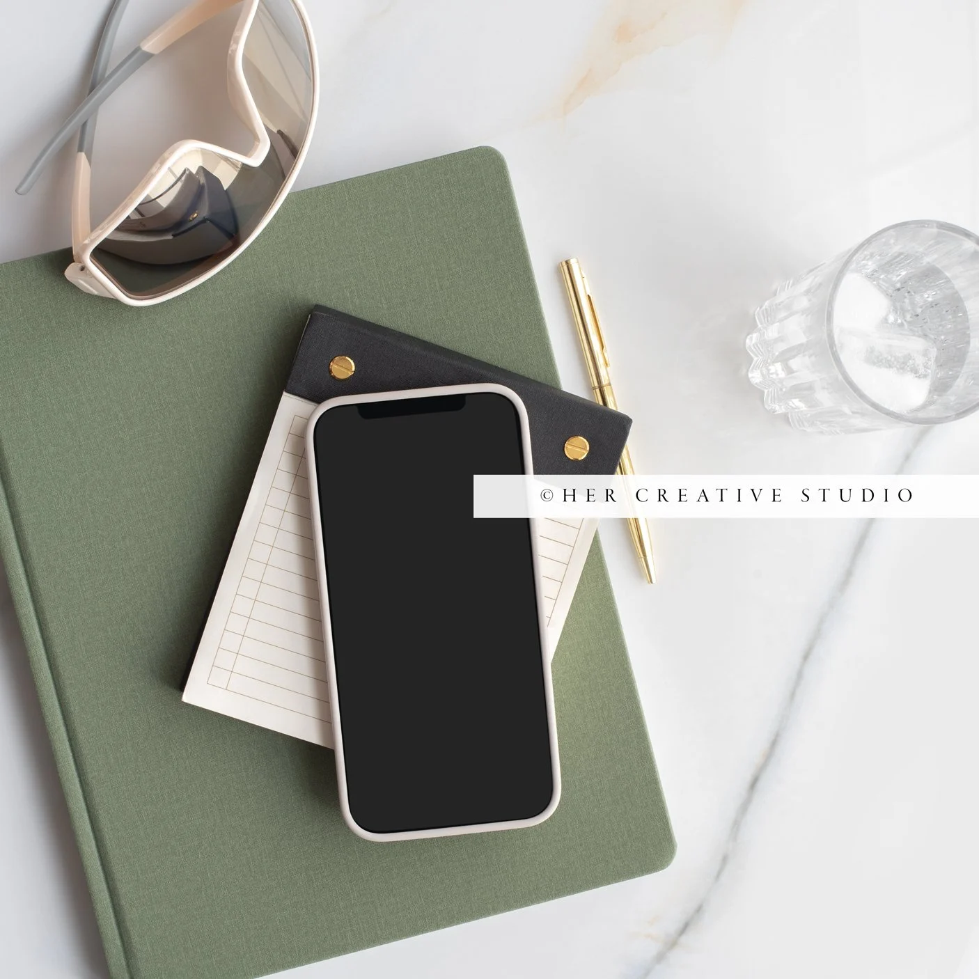Iphone-Khaki-Green-22-IE.jpg