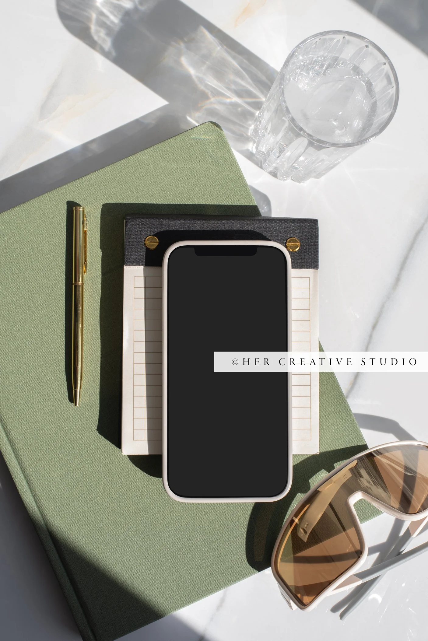 Iphone-Khaki-Green-24-IE.jpg