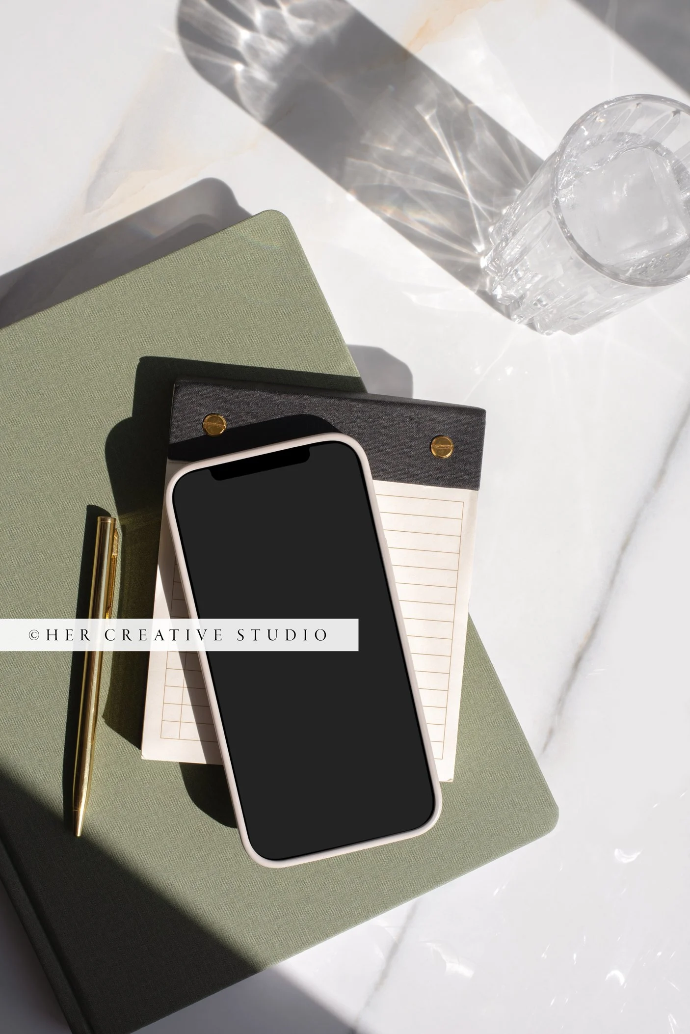 Iphone-Khaki-Green-25-IE.jpg