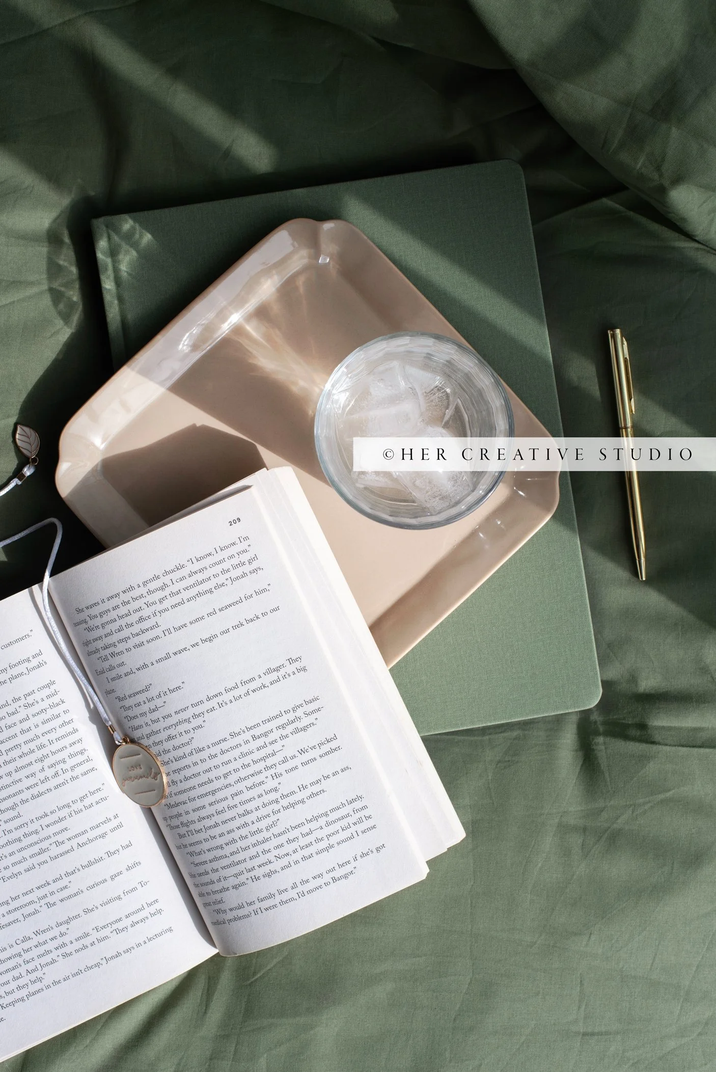 Khaki-green-work-bed-54-IE.jpg