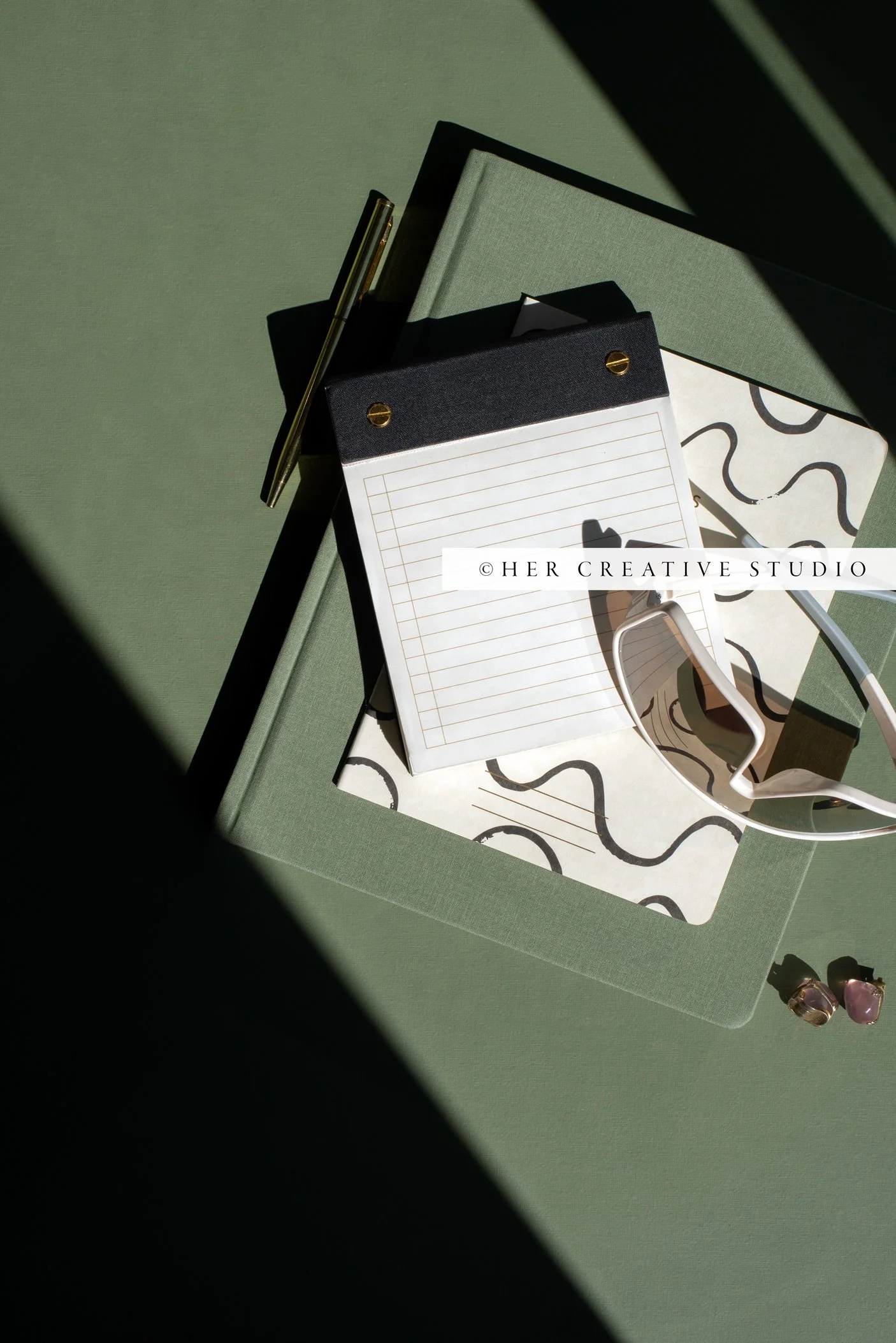 Notebook-glasses-Green-5-IE.jpg
