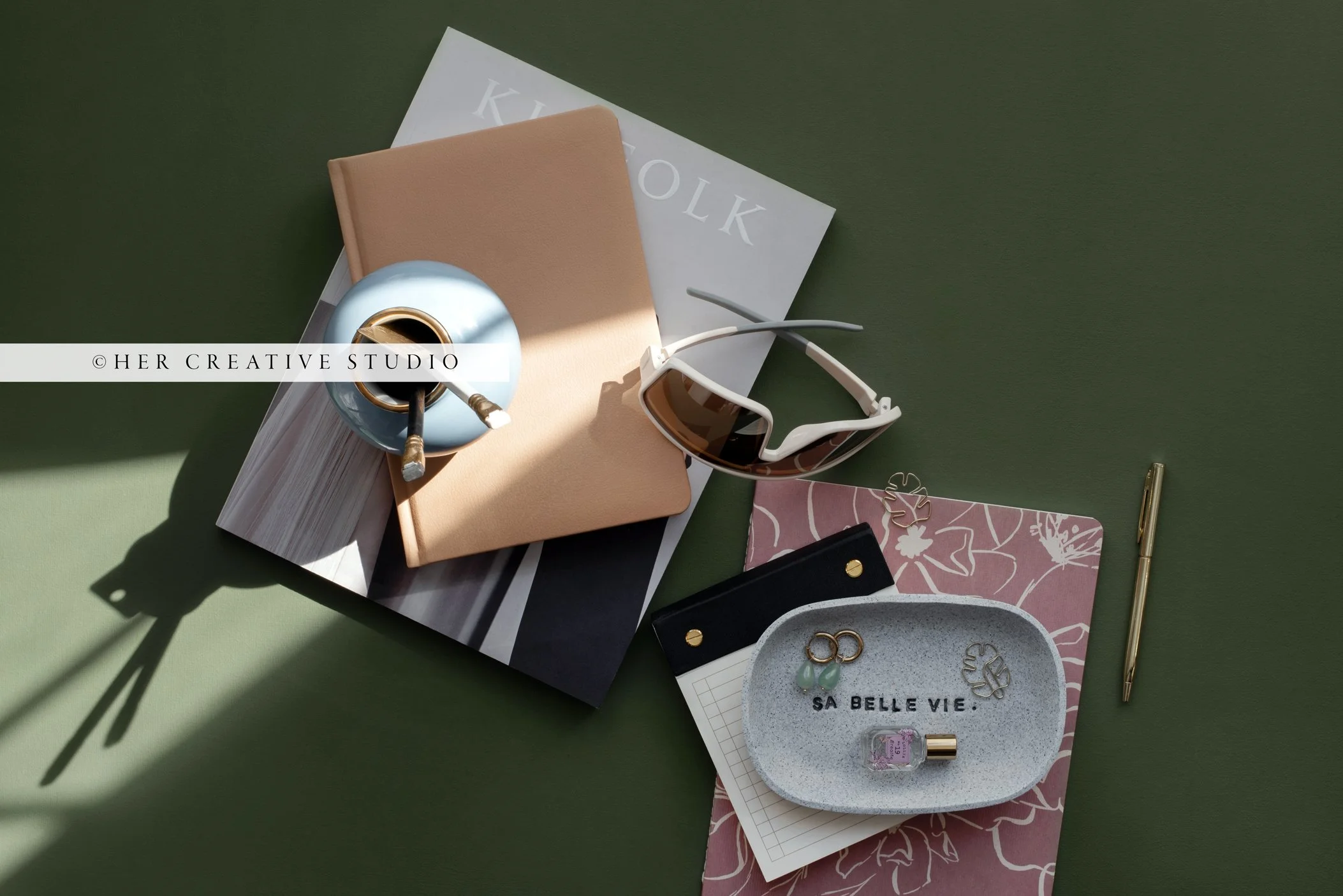 Notebook-Khaki-Green-3-IE.jpg
